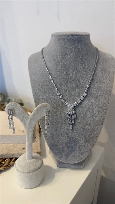 İthal Zirkon Taşlı Kolye Küpe Set