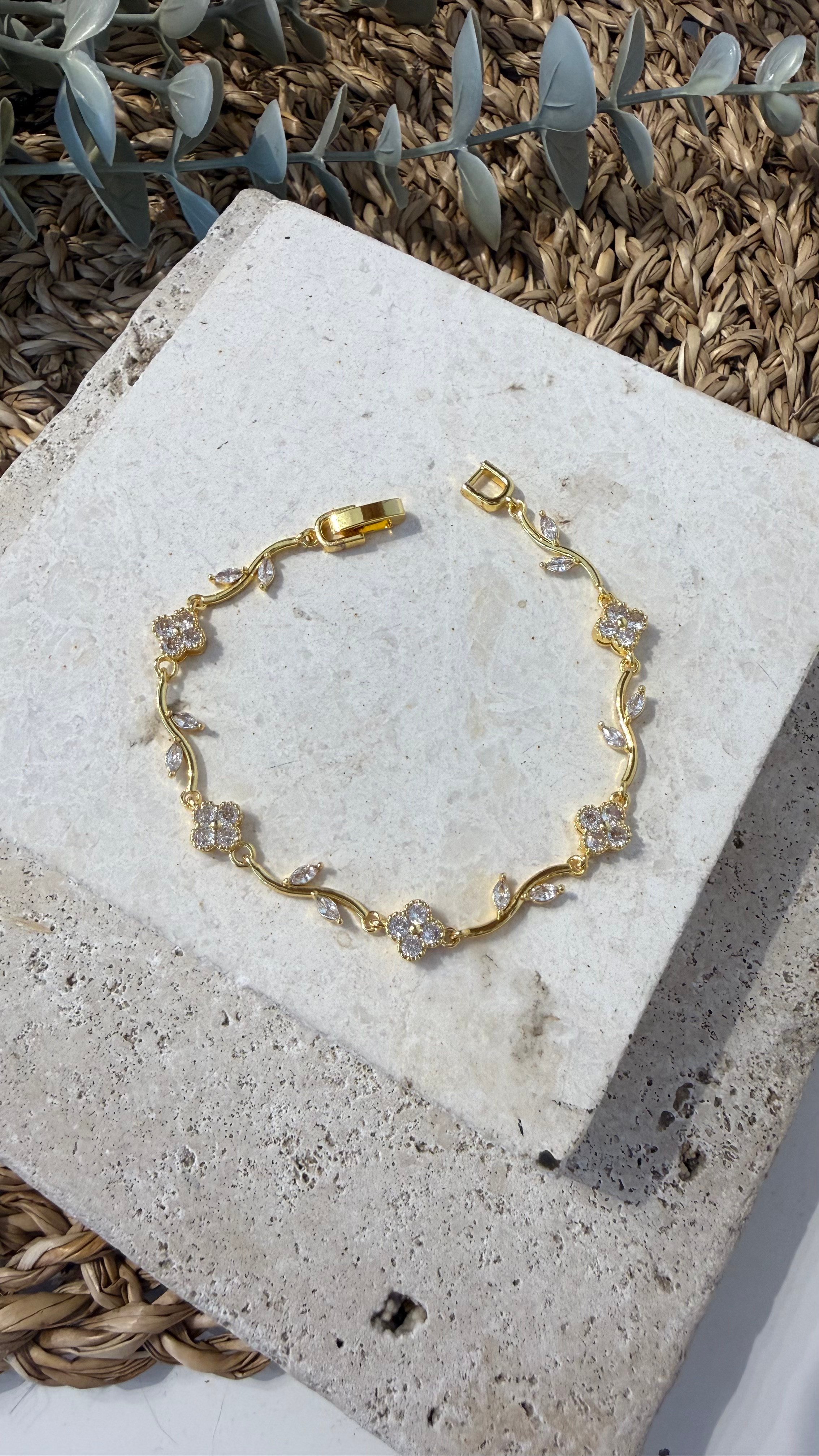 316L Paslanmaz Çelik Gold Renk Taşlı Yonca Bileklik
