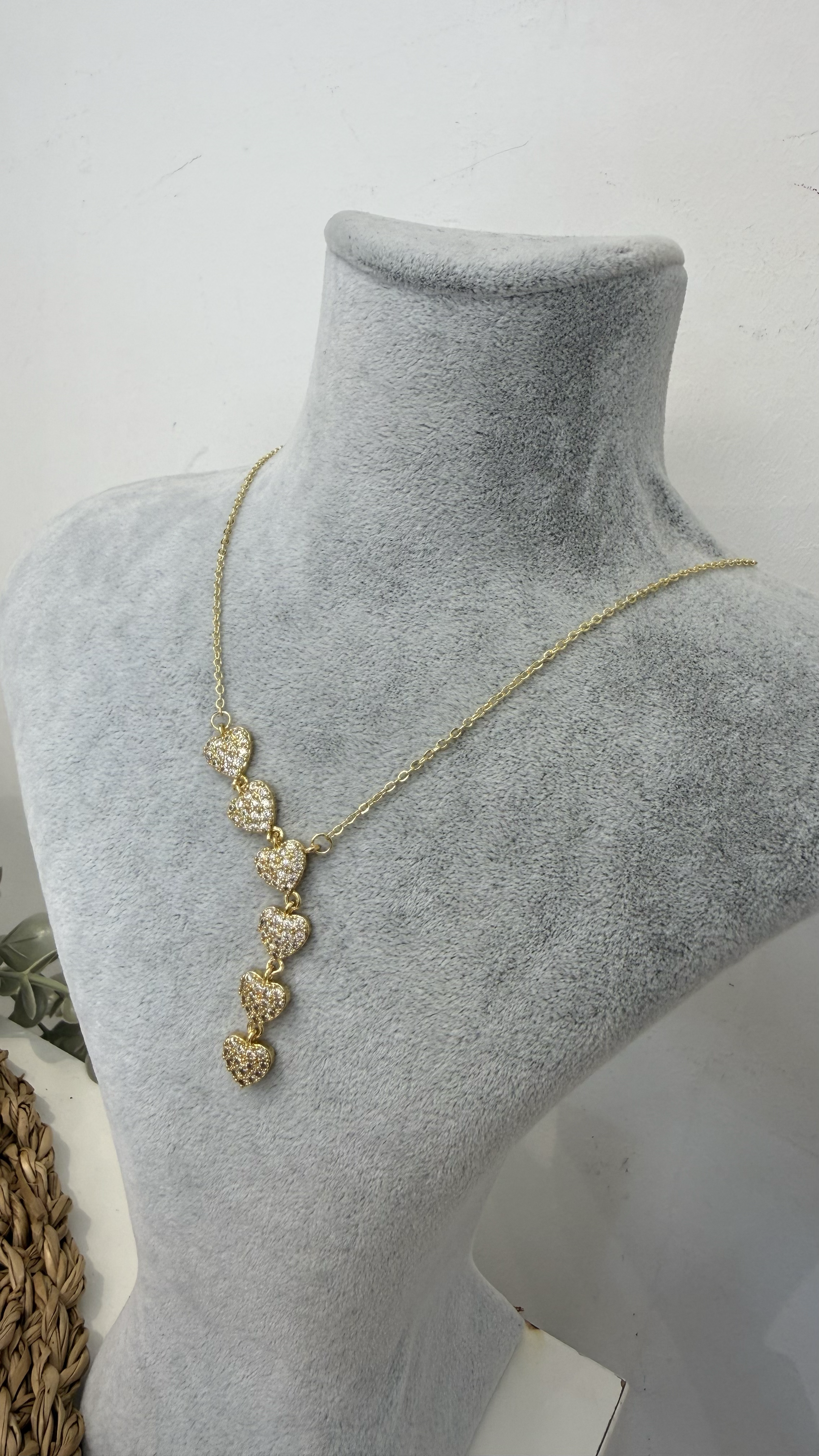 Çelik Gold Renk Kalpli Y Kolye 40+5cm