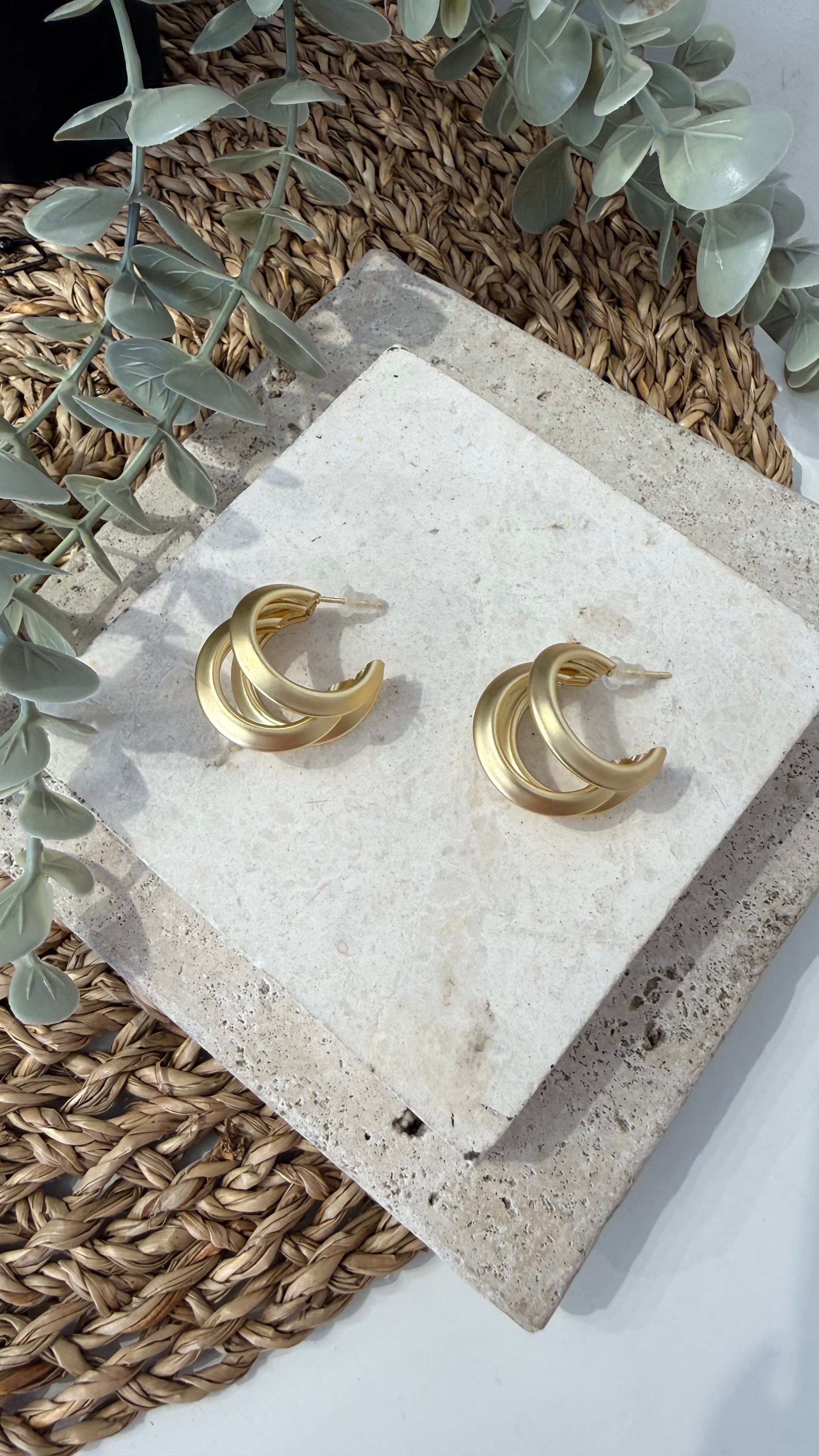 İthal Antik Gold Renk  Küpe