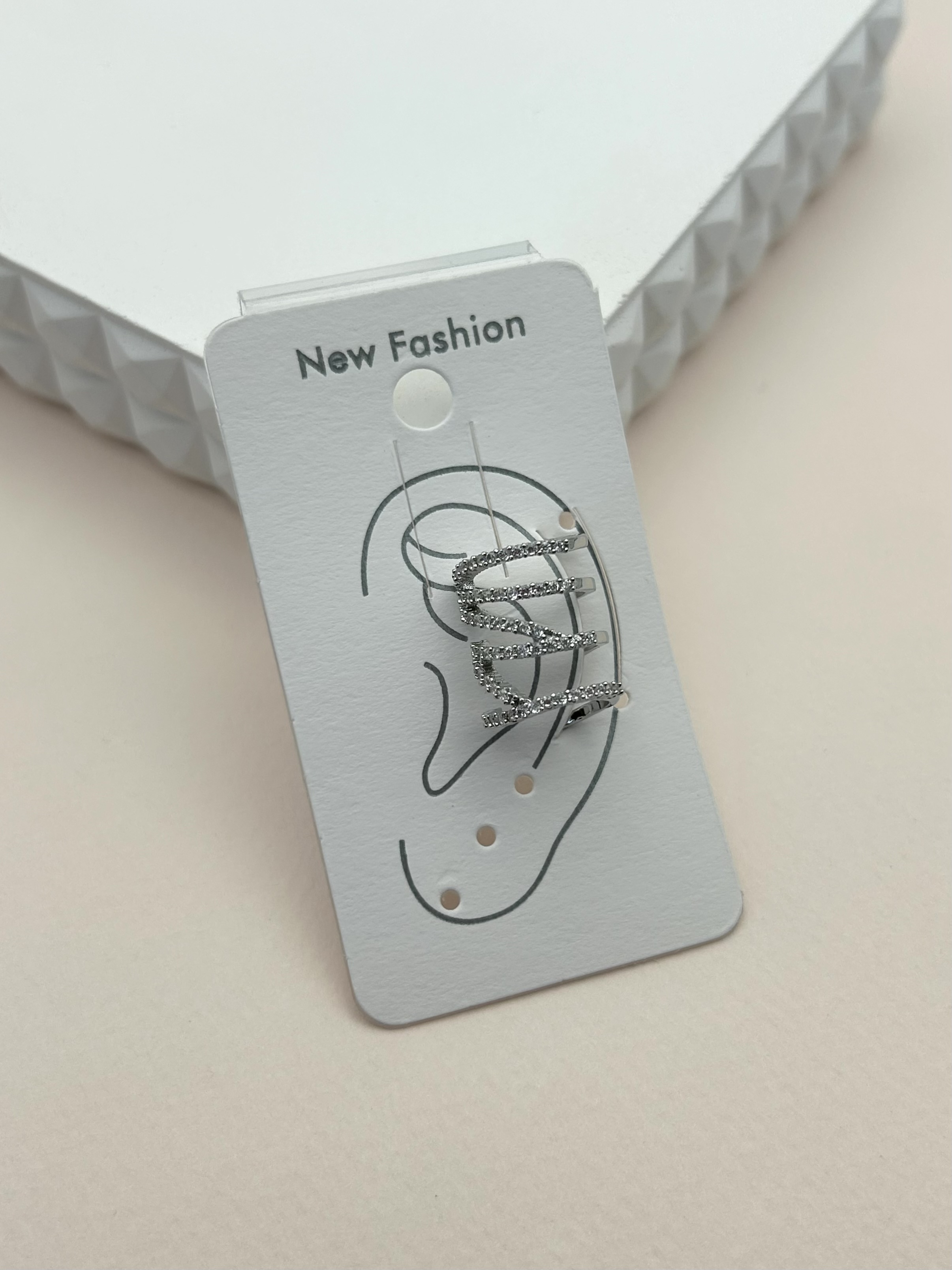 İthal Earcuff