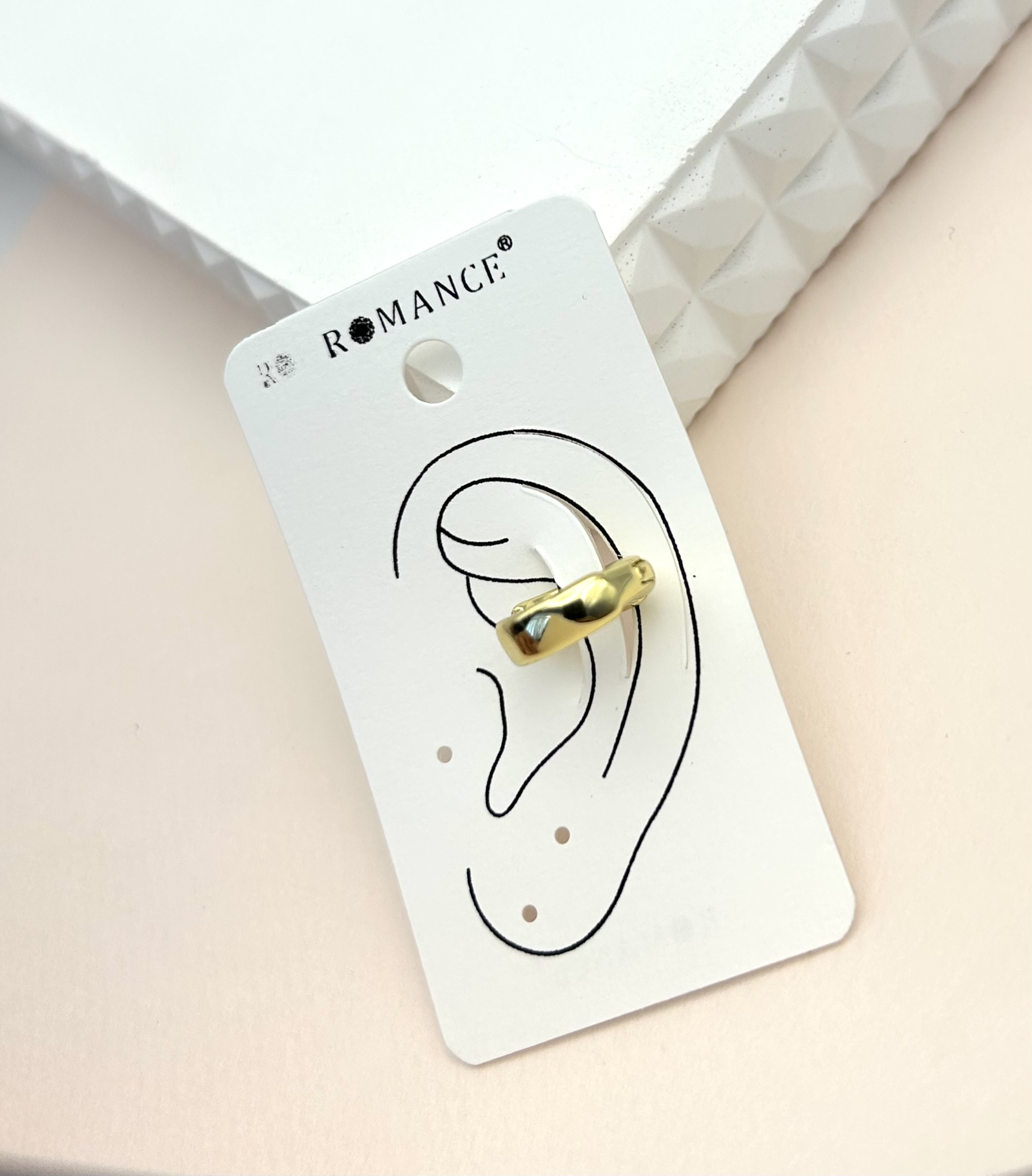 İthal Earcuff