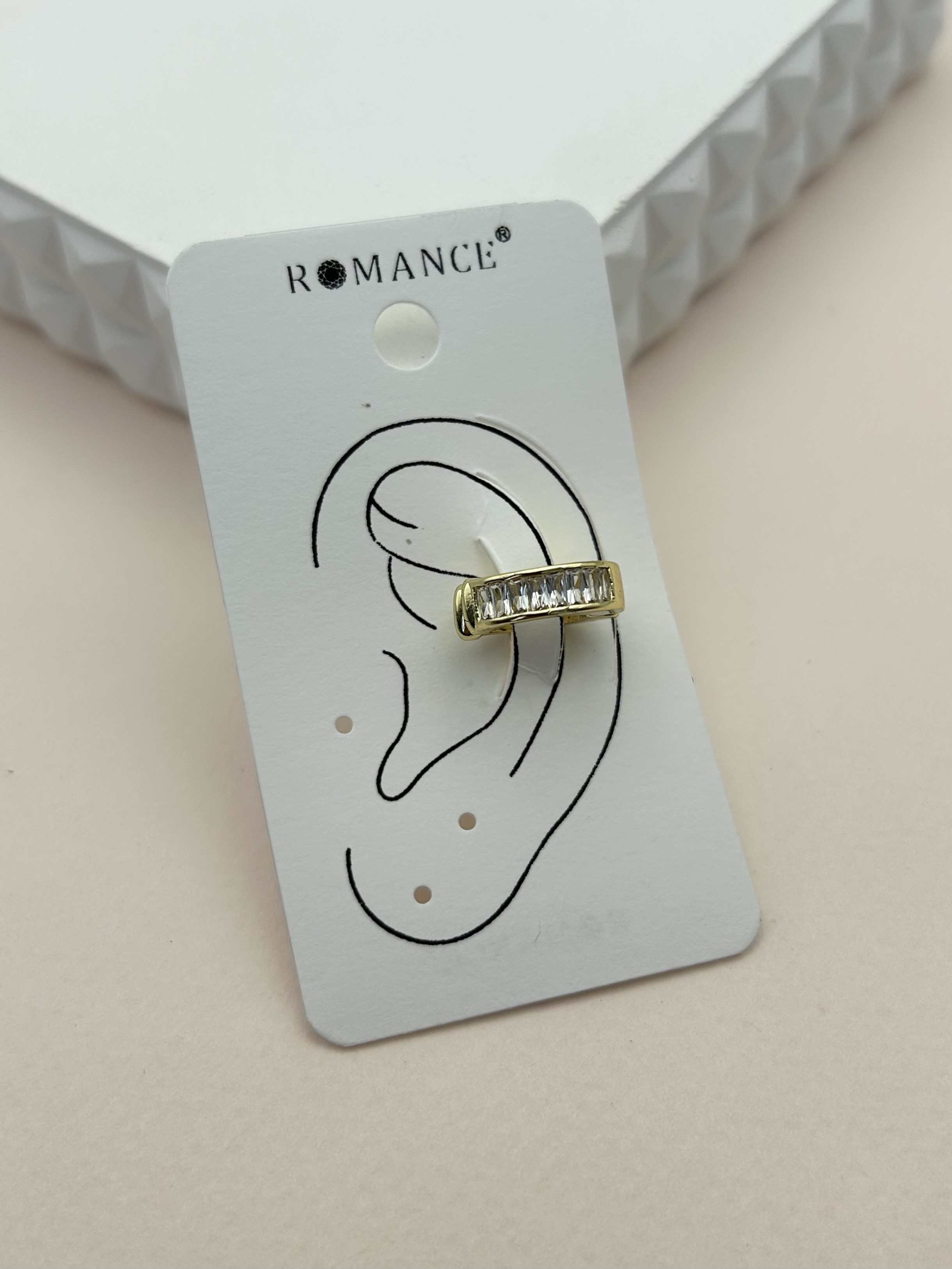 İthal Earcuff