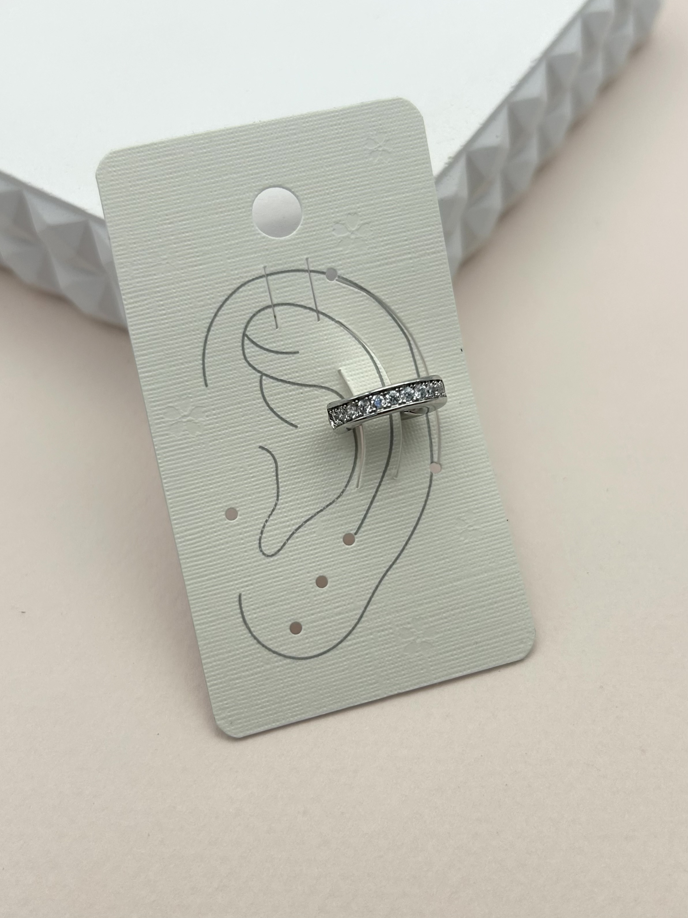 İthal Earcuff
