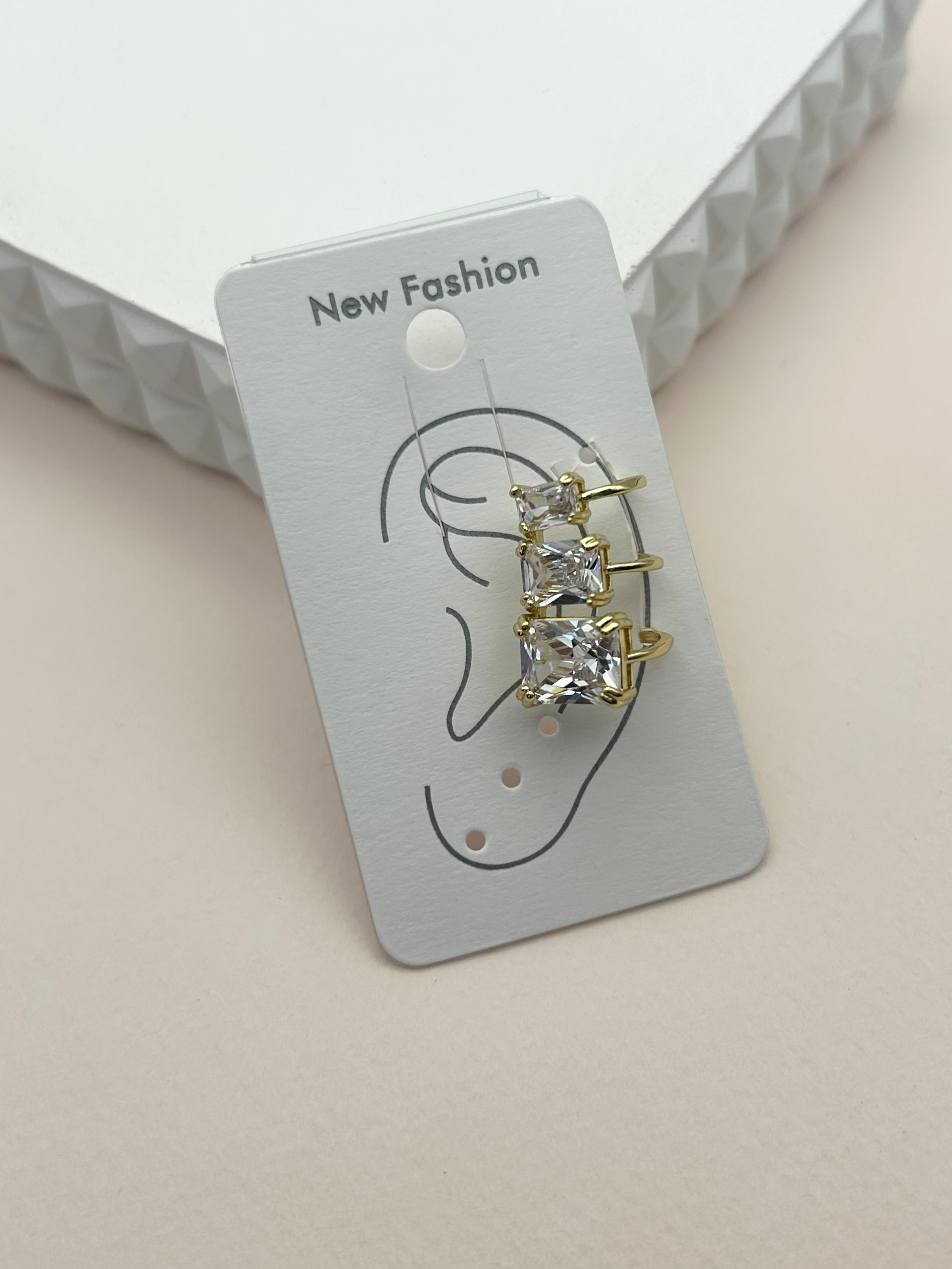 İthal Earcuff