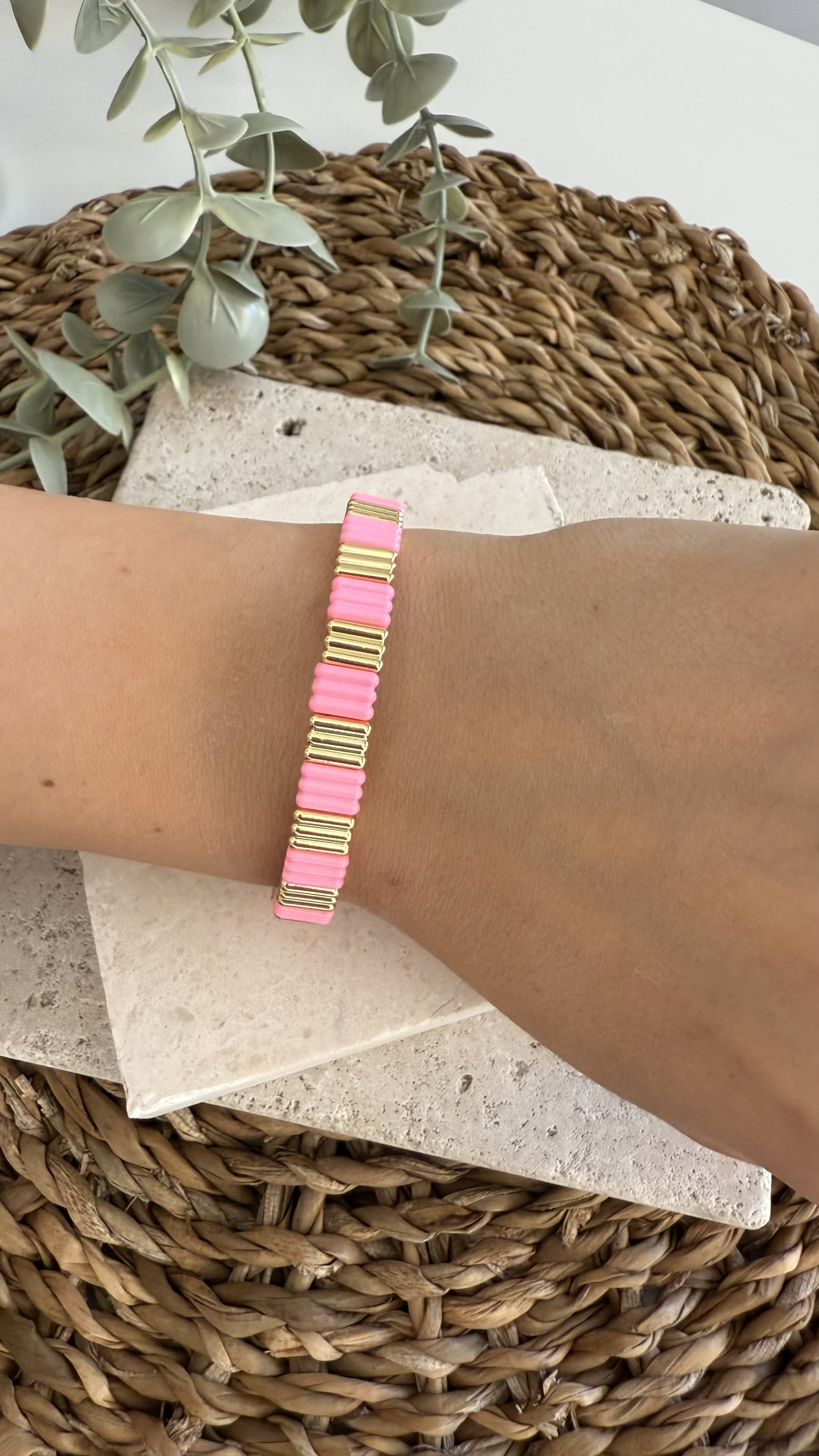 İthal Gold Pembe Taşlı Lastikli Bileklik