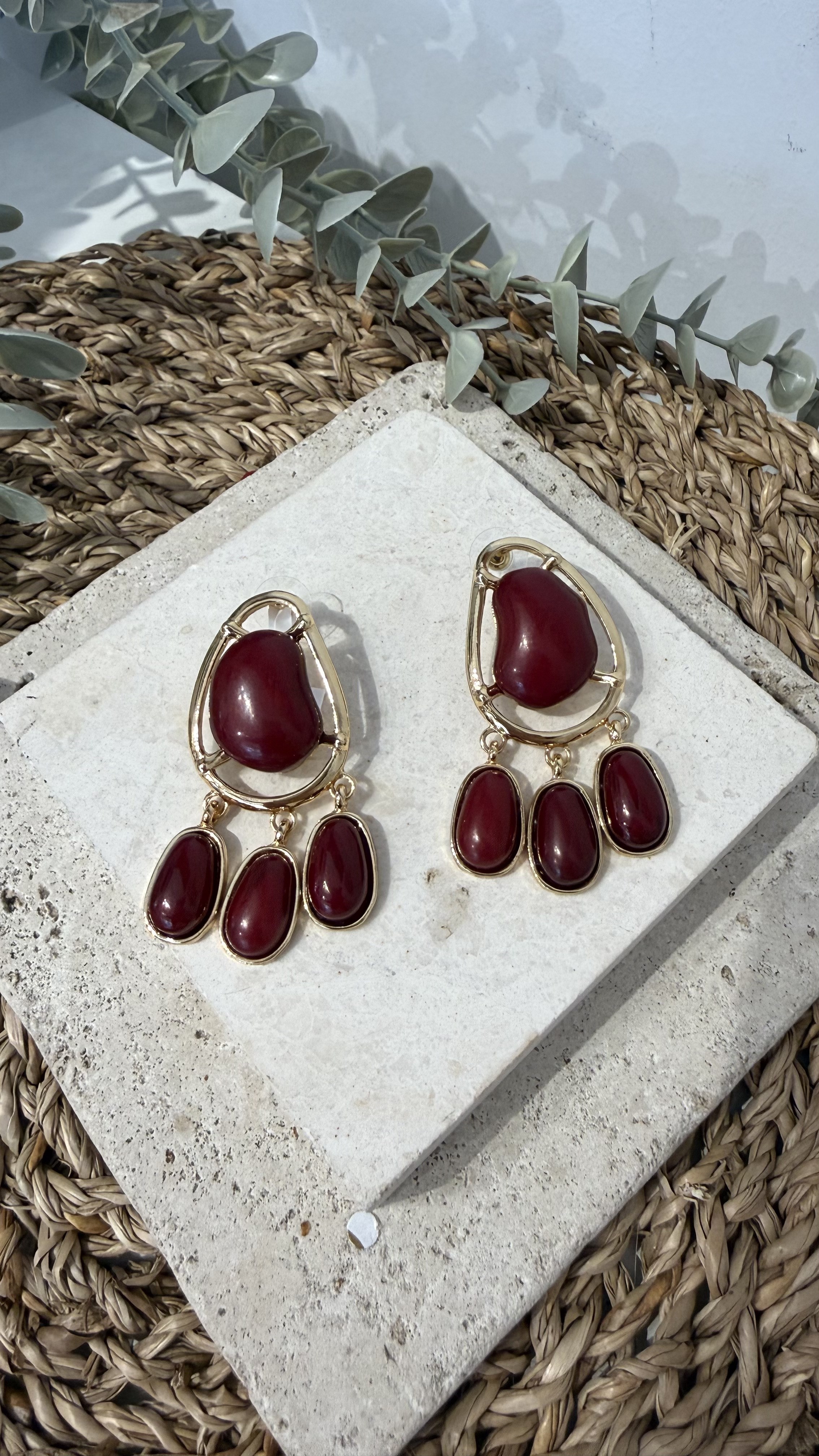 İthal Gold Renk Bordo Küpe