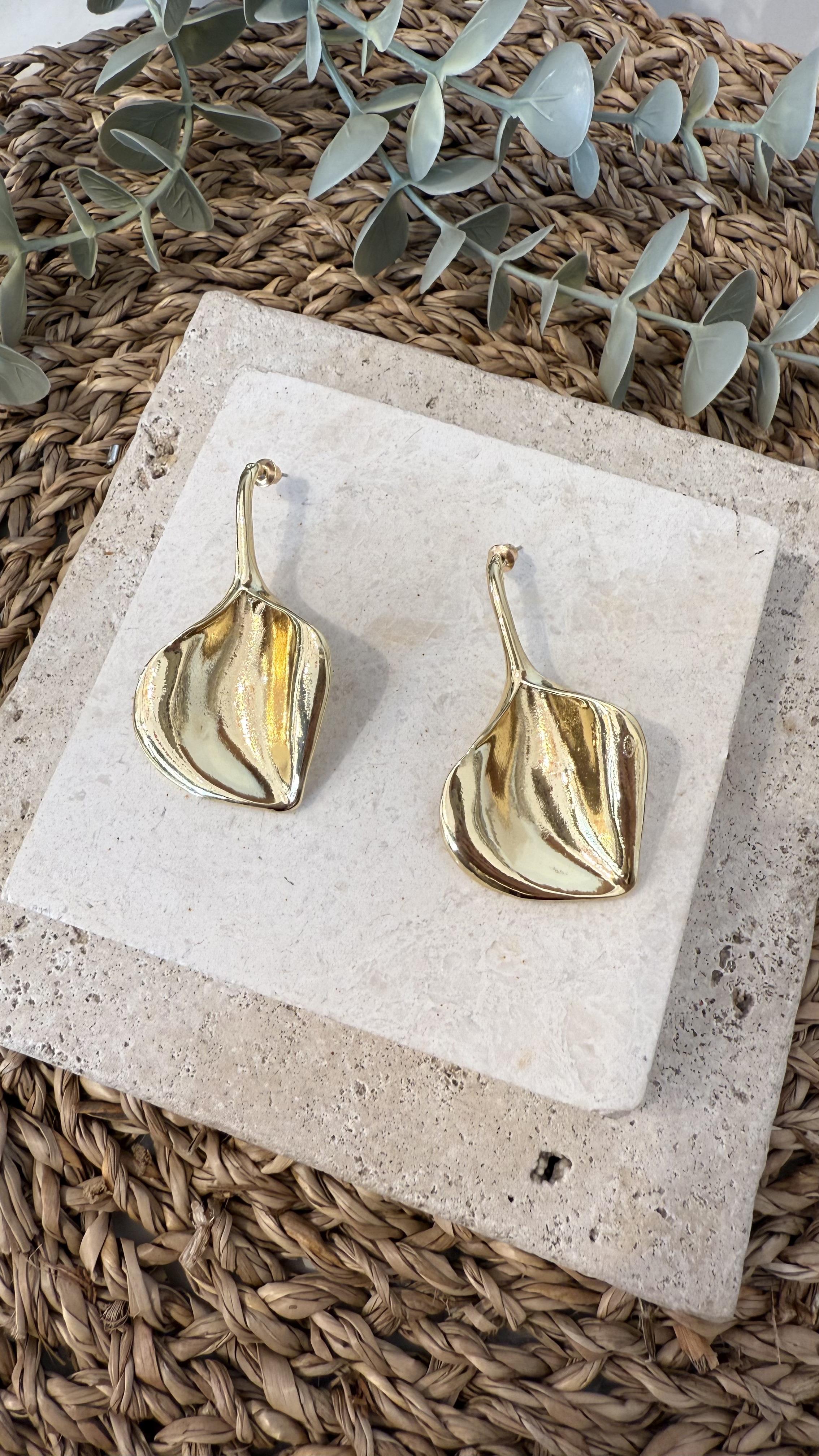 İthal Gold Renk Küpe