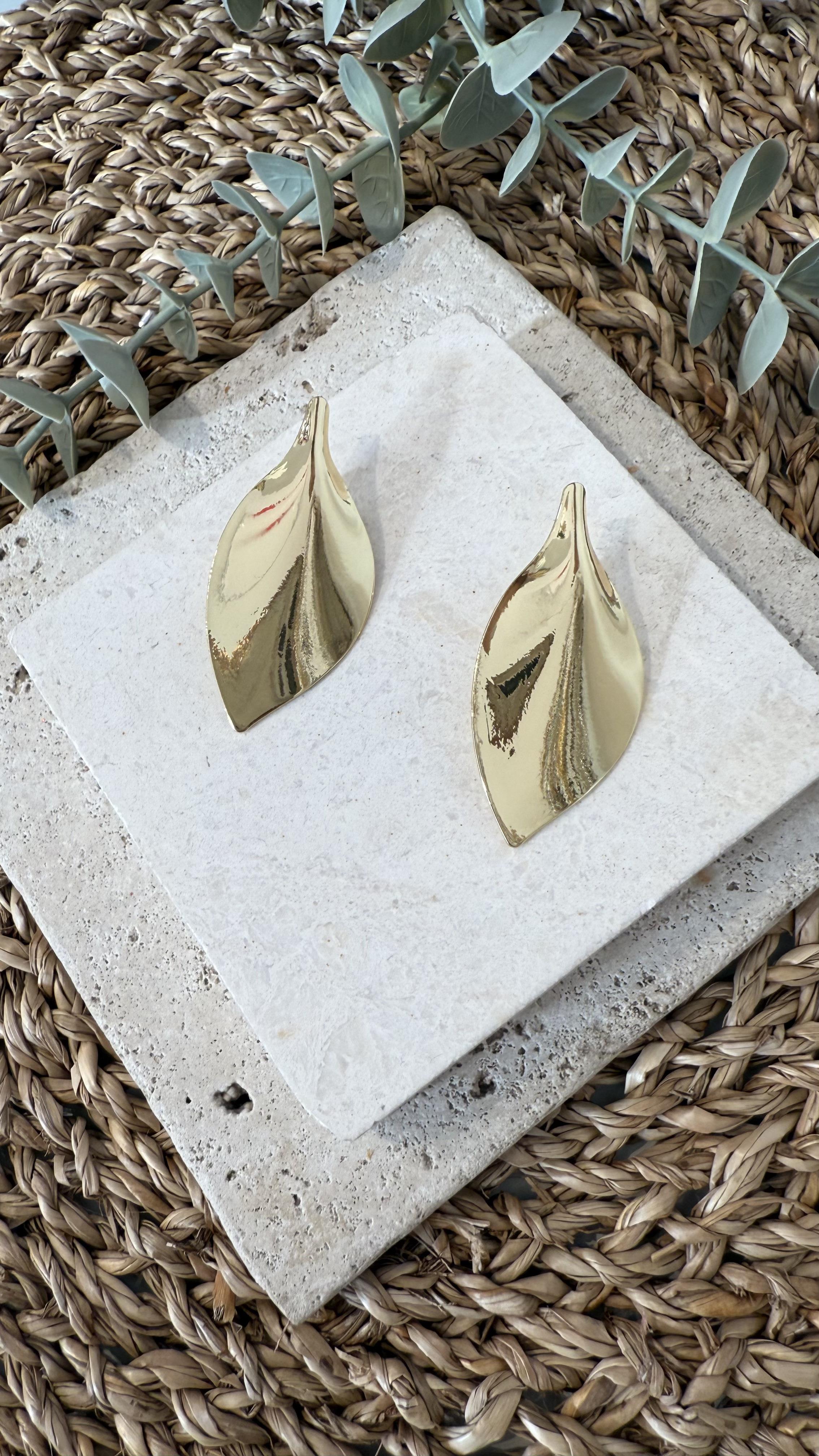 İthal Gold Renk Küpe