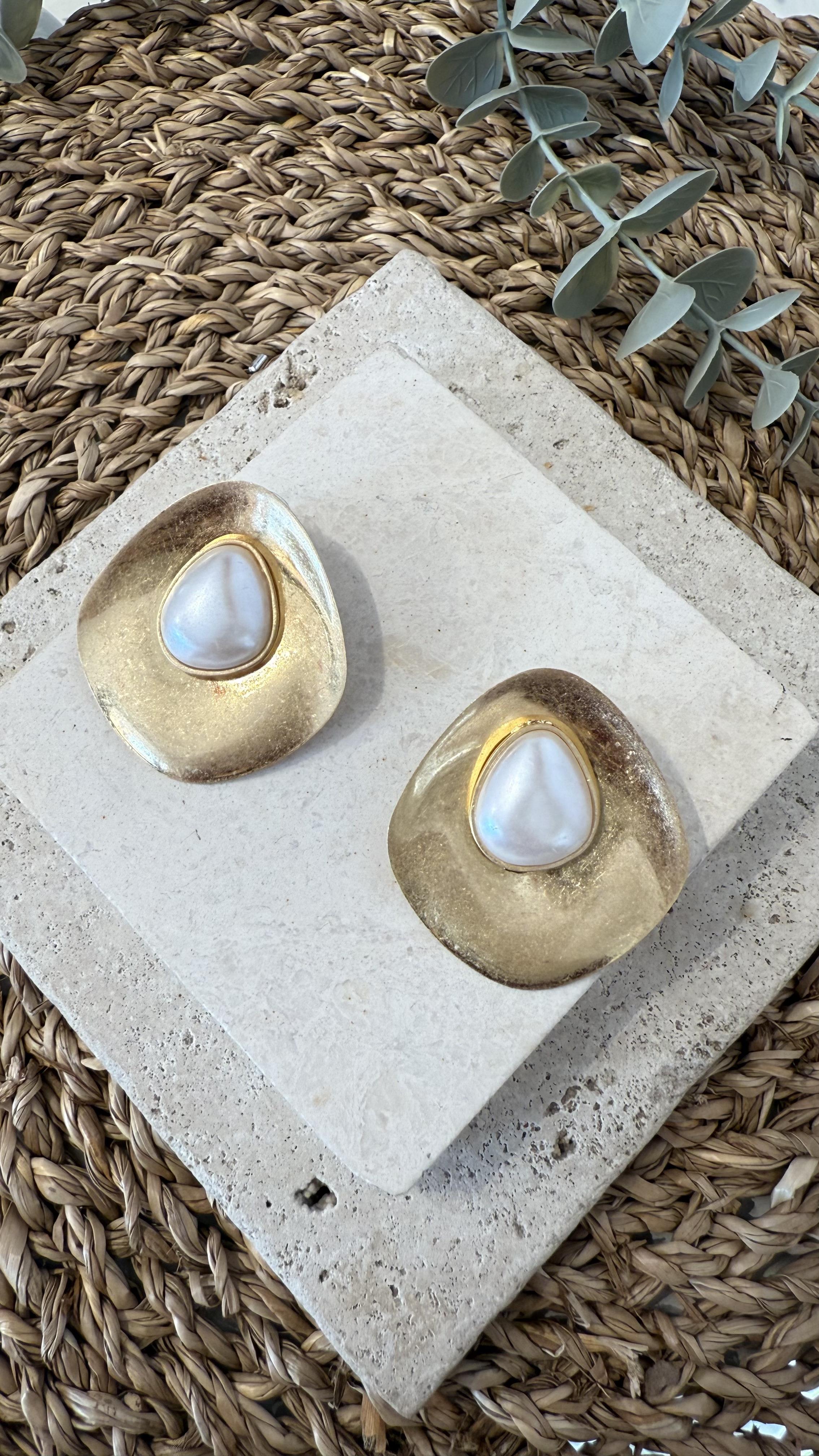 İthal Gold Renk Küpe