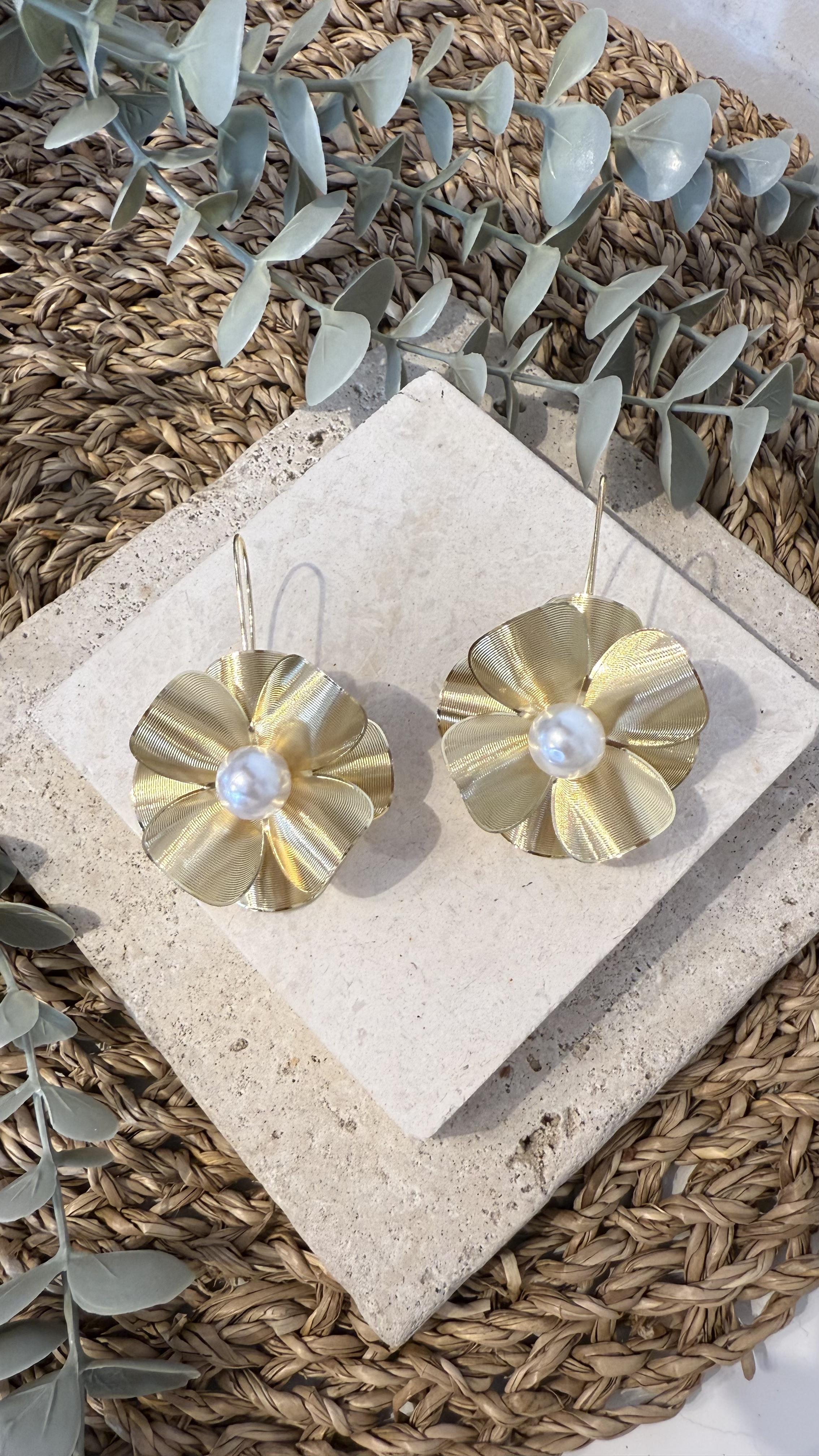 İthal Gold Renk Küpe