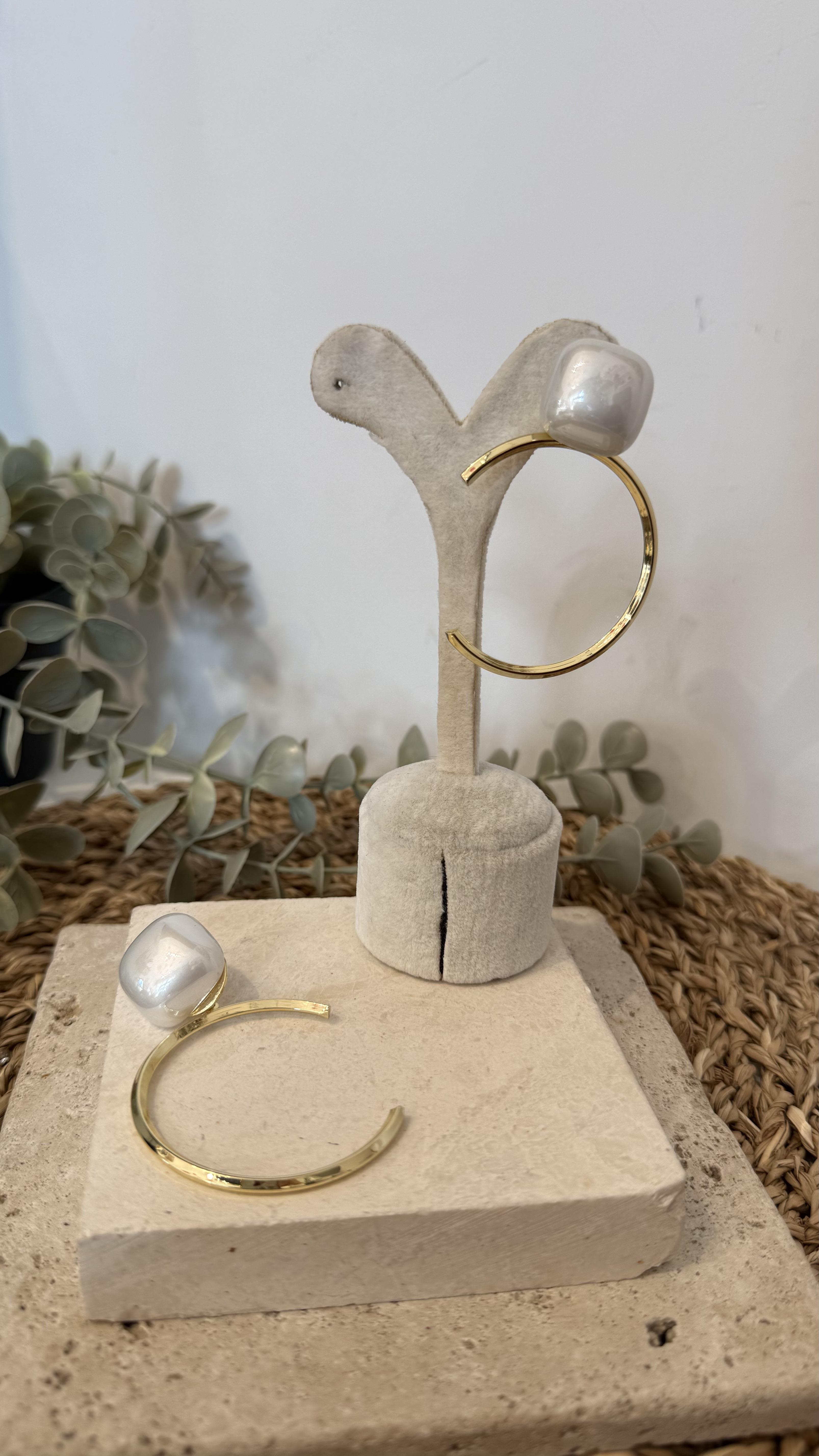 İthal Gold Renk Küpe
