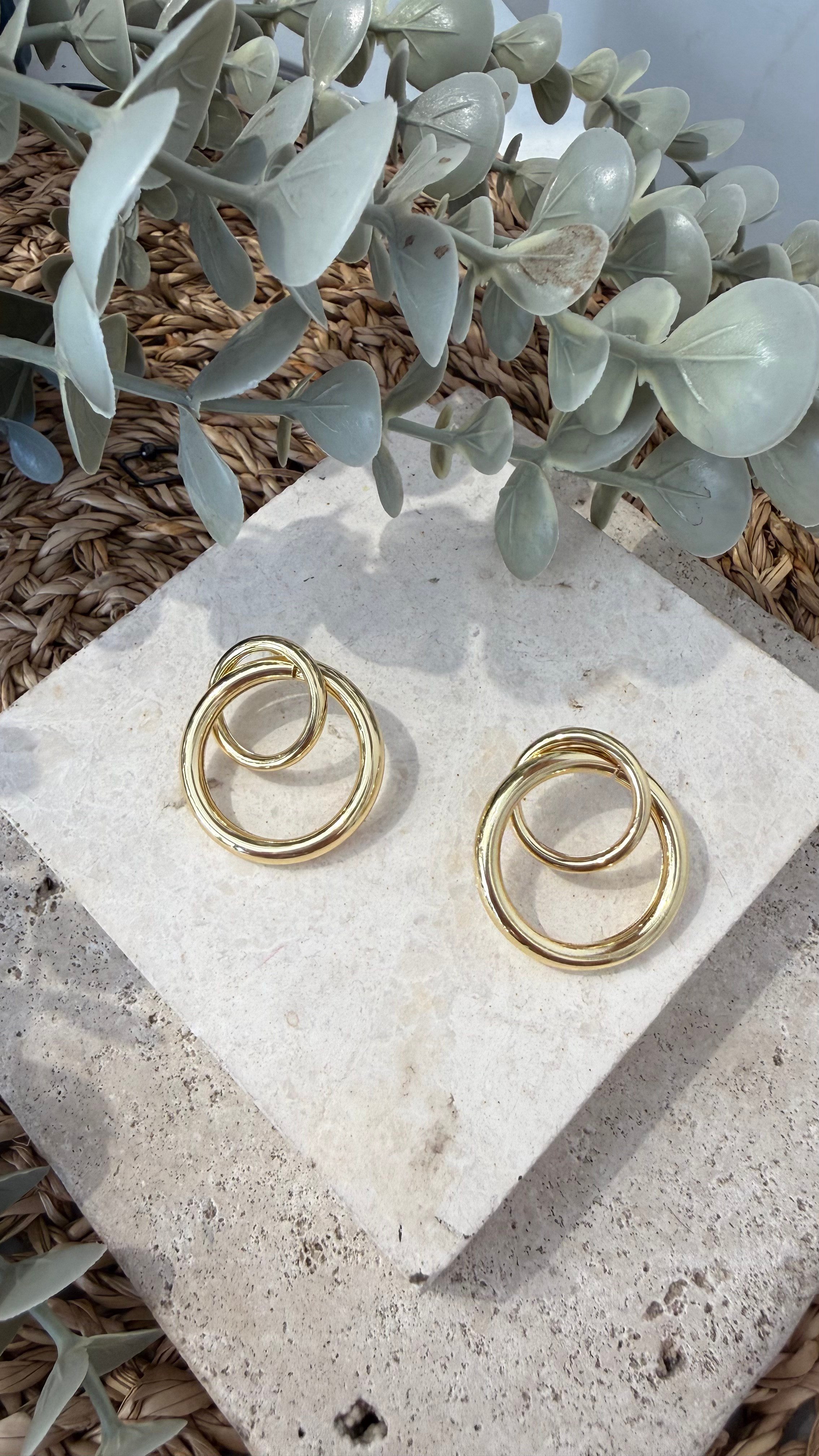 İthal Gold Renk Küpe