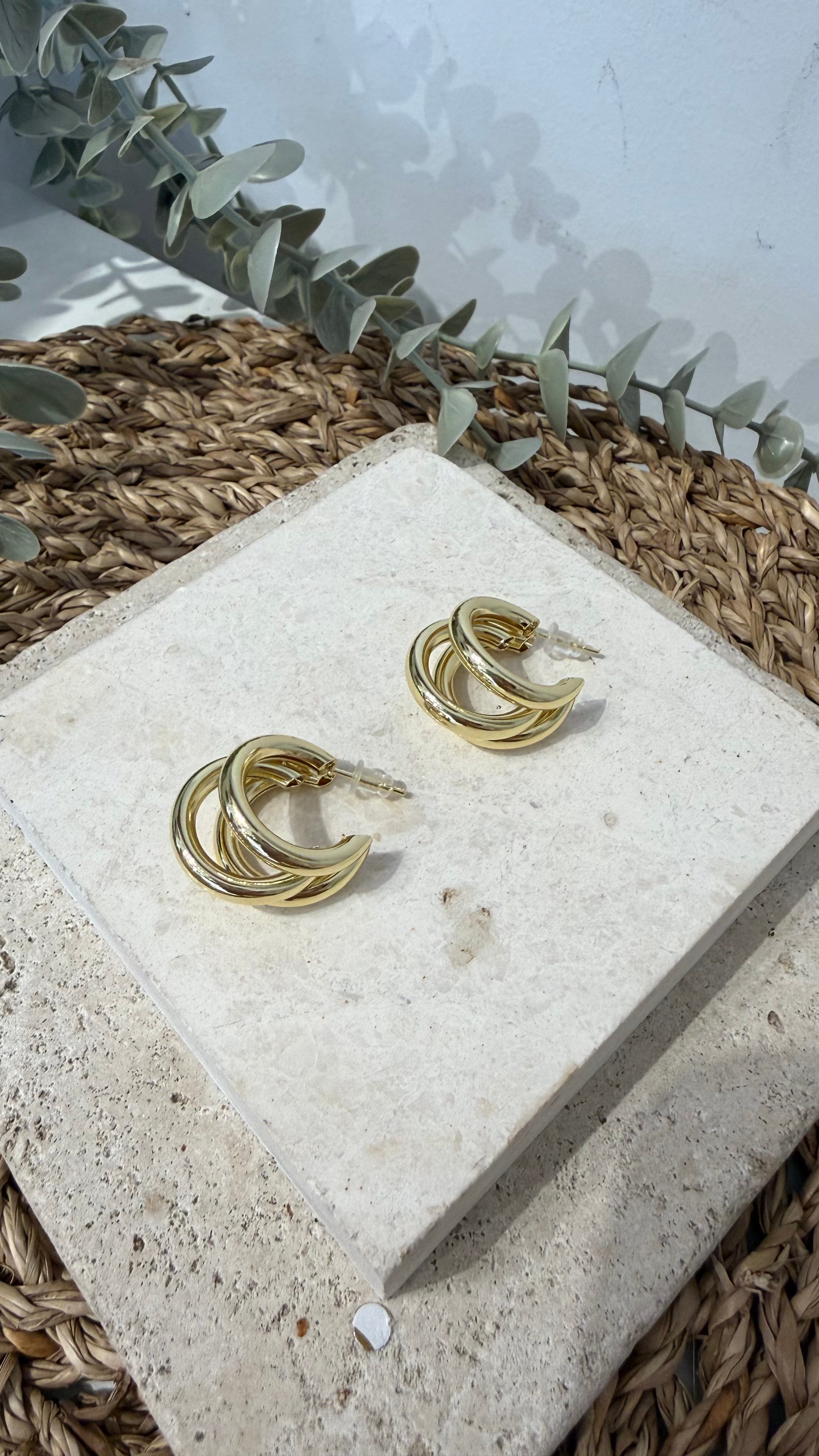 İthal Gold Renk Küpe