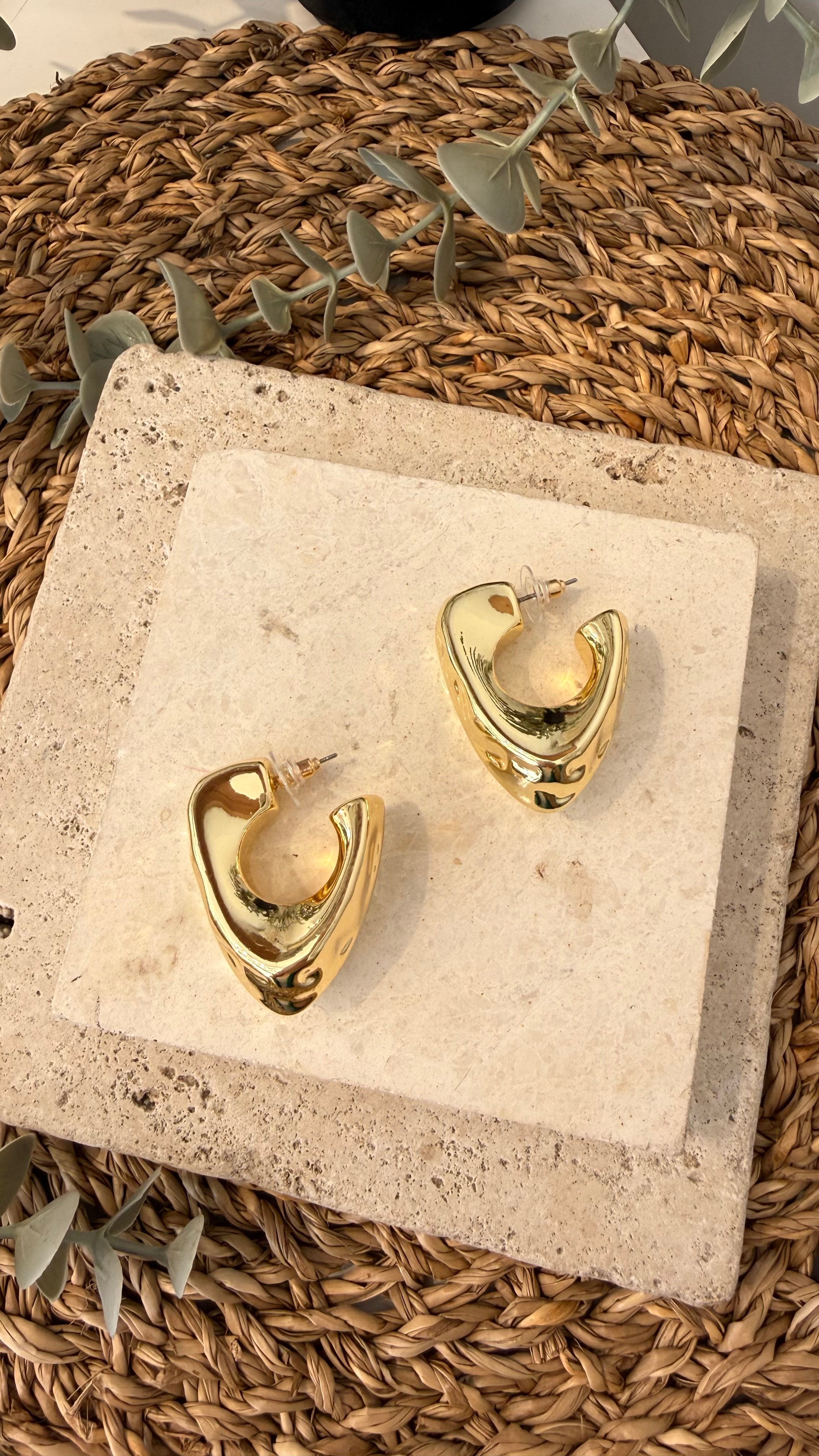 İthal Gold Renk Küpe
