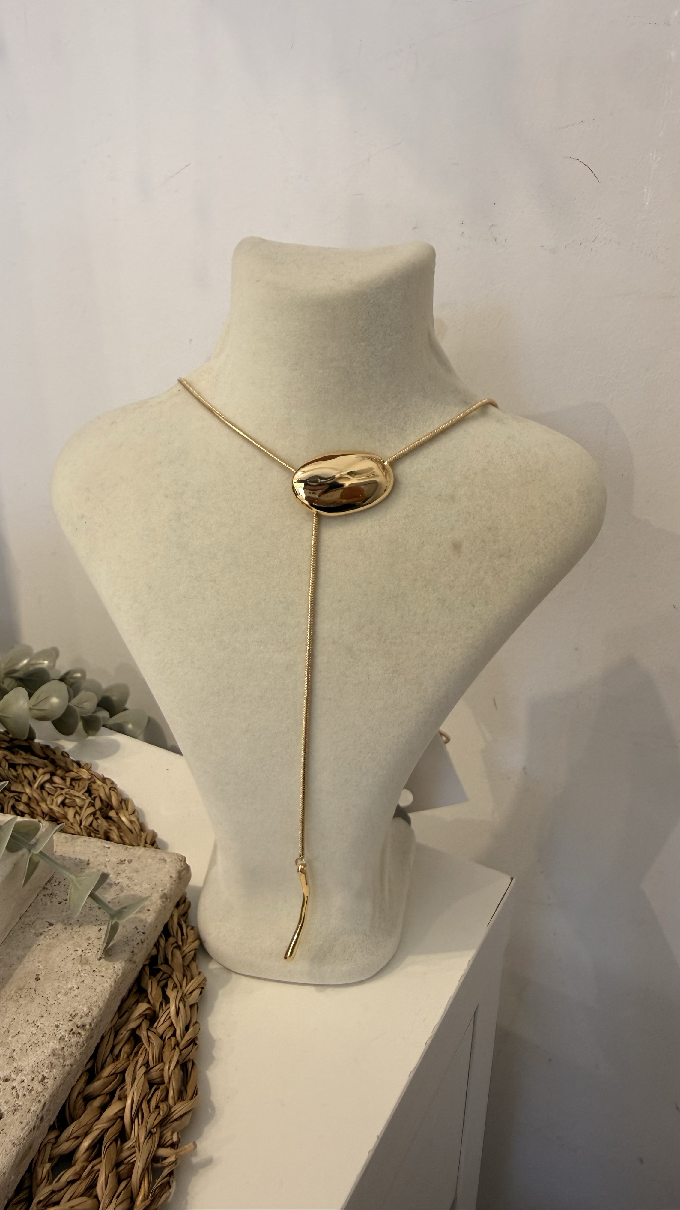 İthal Gold Renk Taşlı Kolye