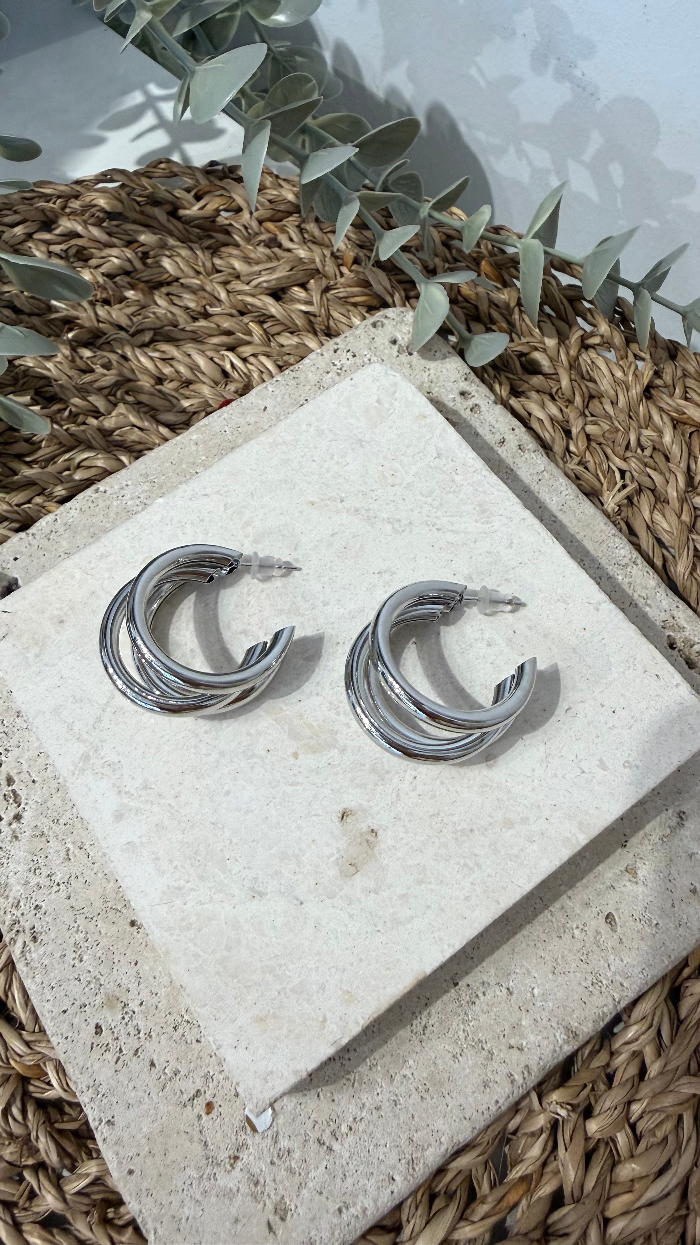İthal Gümüş Renk Küpe
