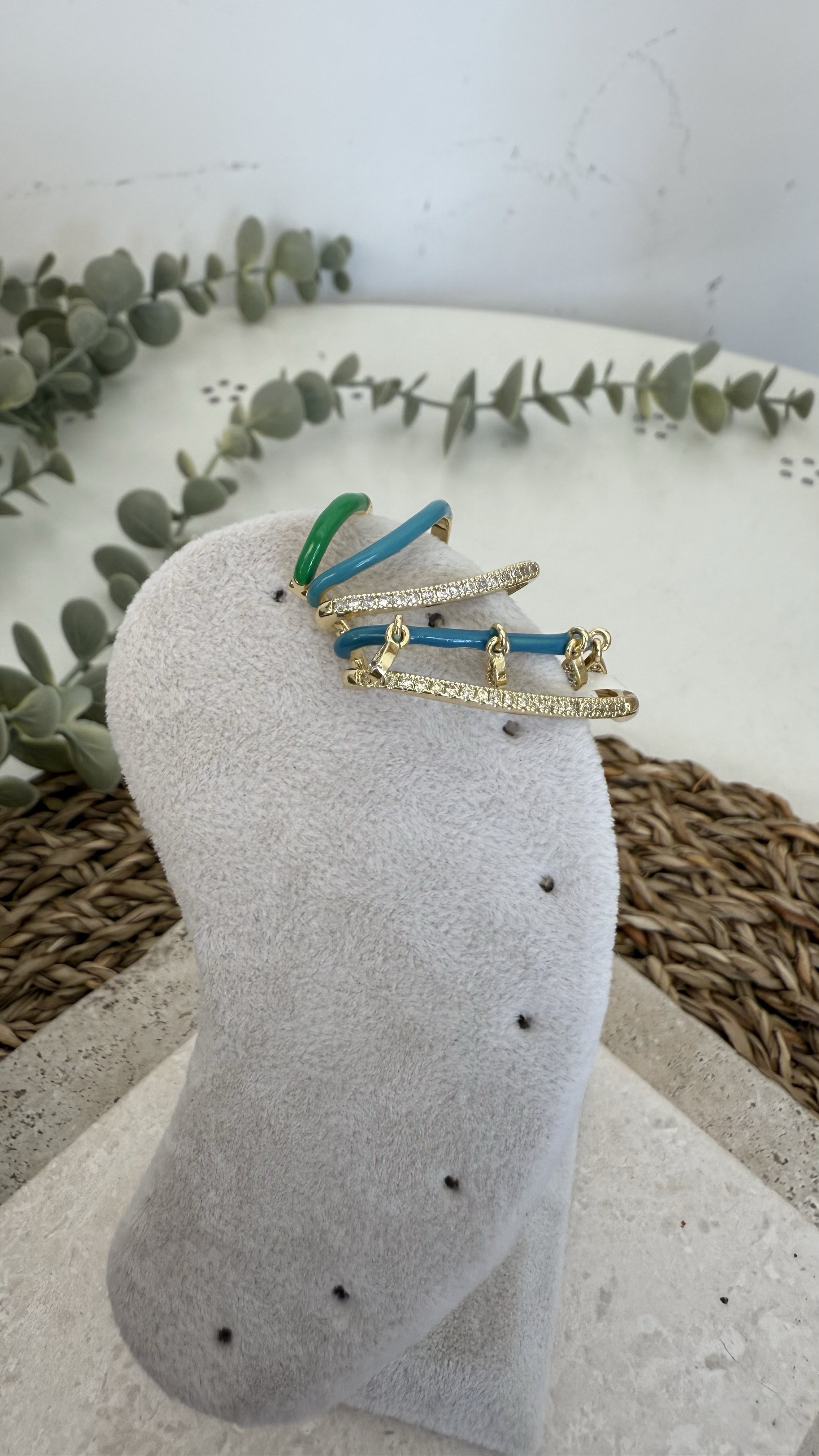 İthal Renkli Mavi Yeşil Earcuff 