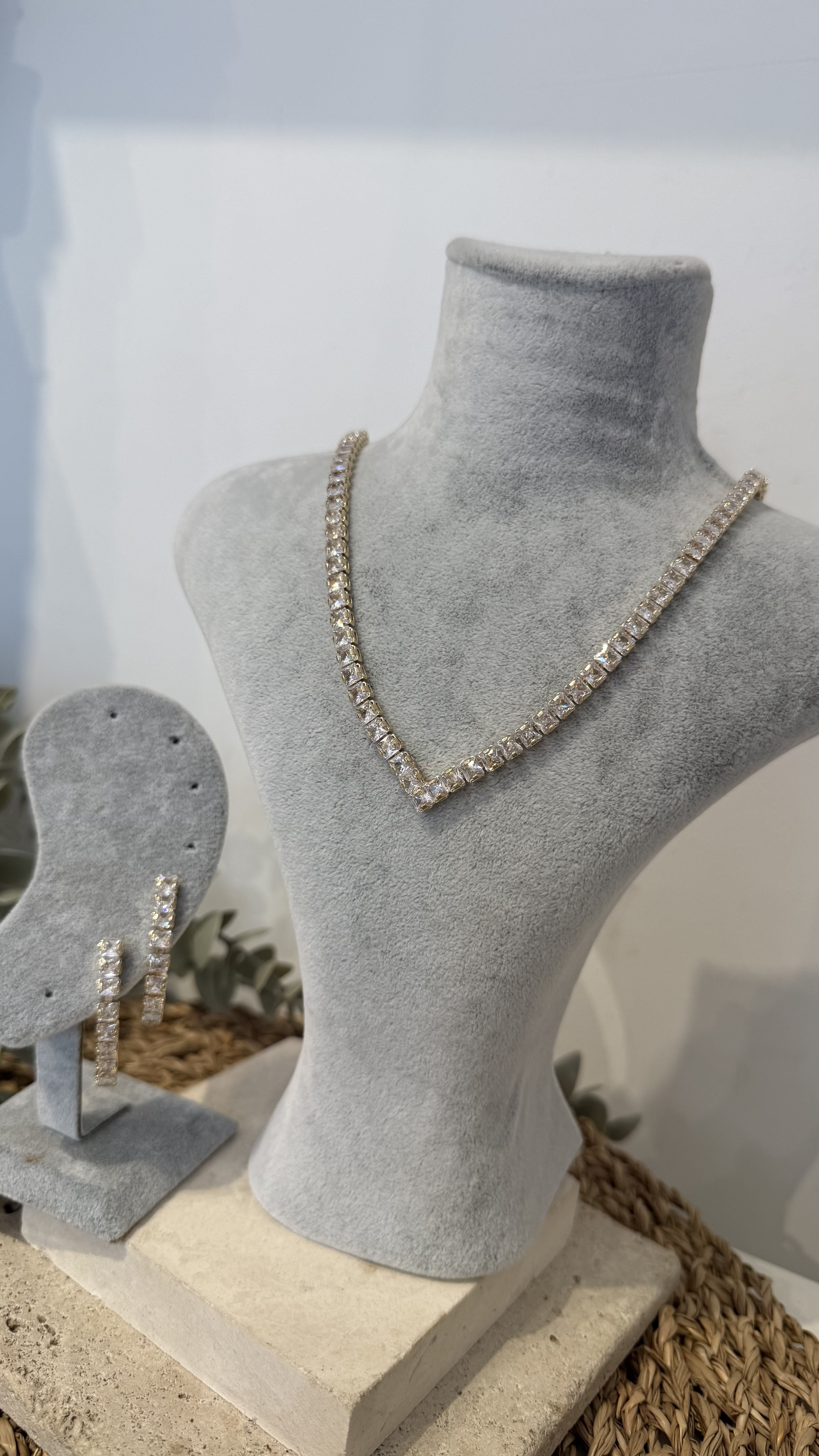 İthal Zirkon Taşlı Kolye Küpe Set