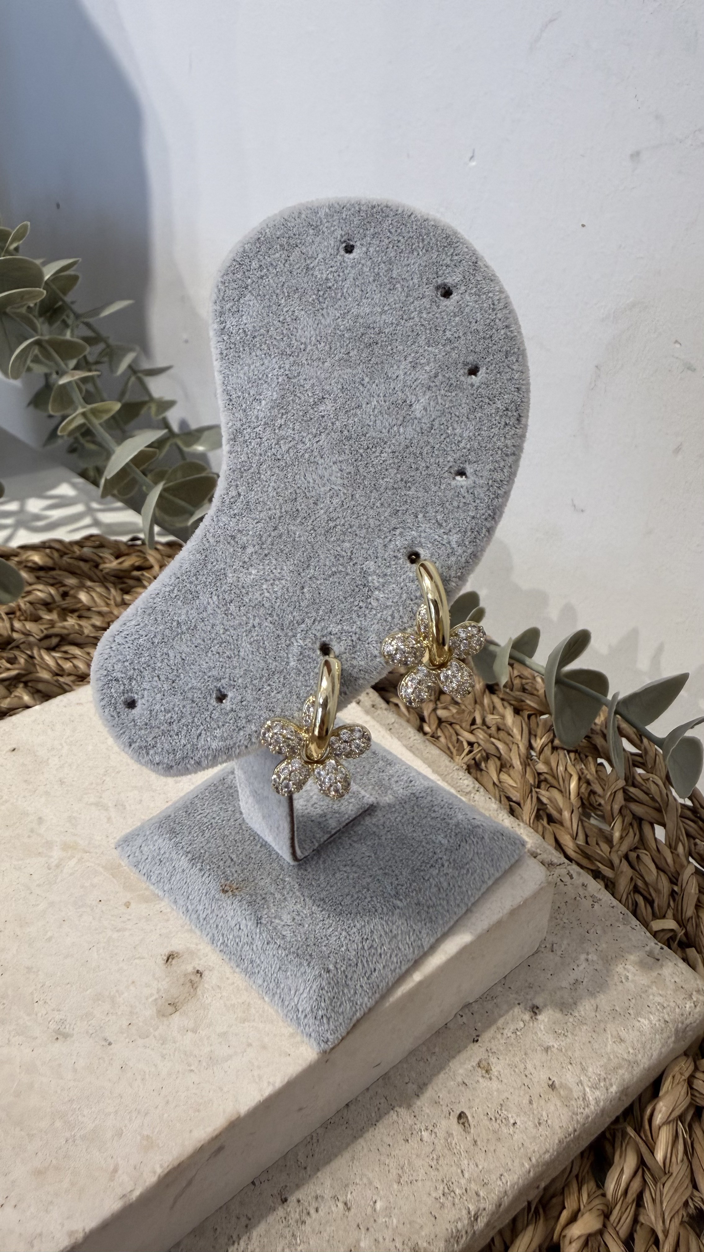 Xuping Özel Seri 14k Gold Renk Küpe
