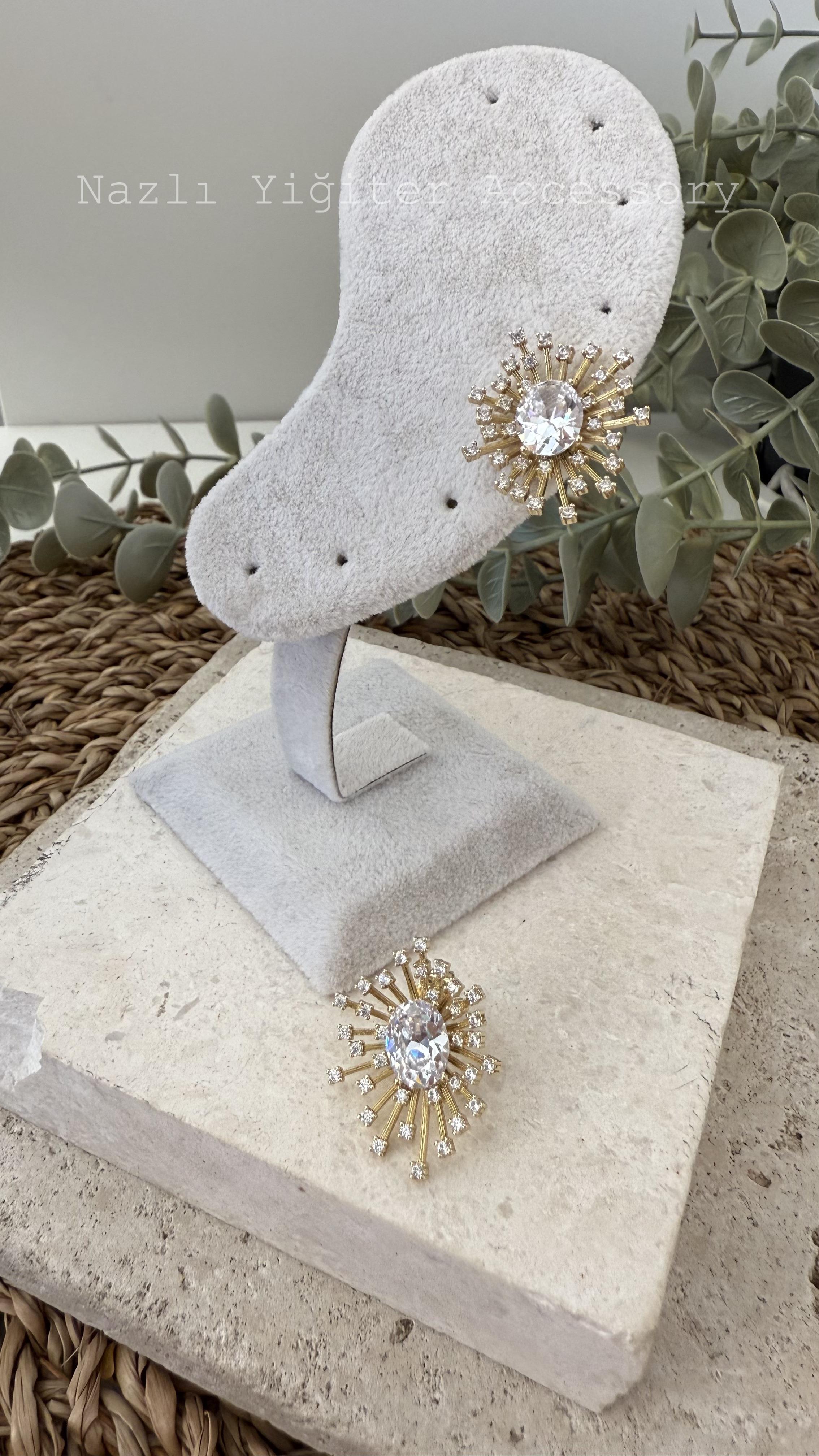 Xuping Özel Seri 14k Gold Renk Küpe