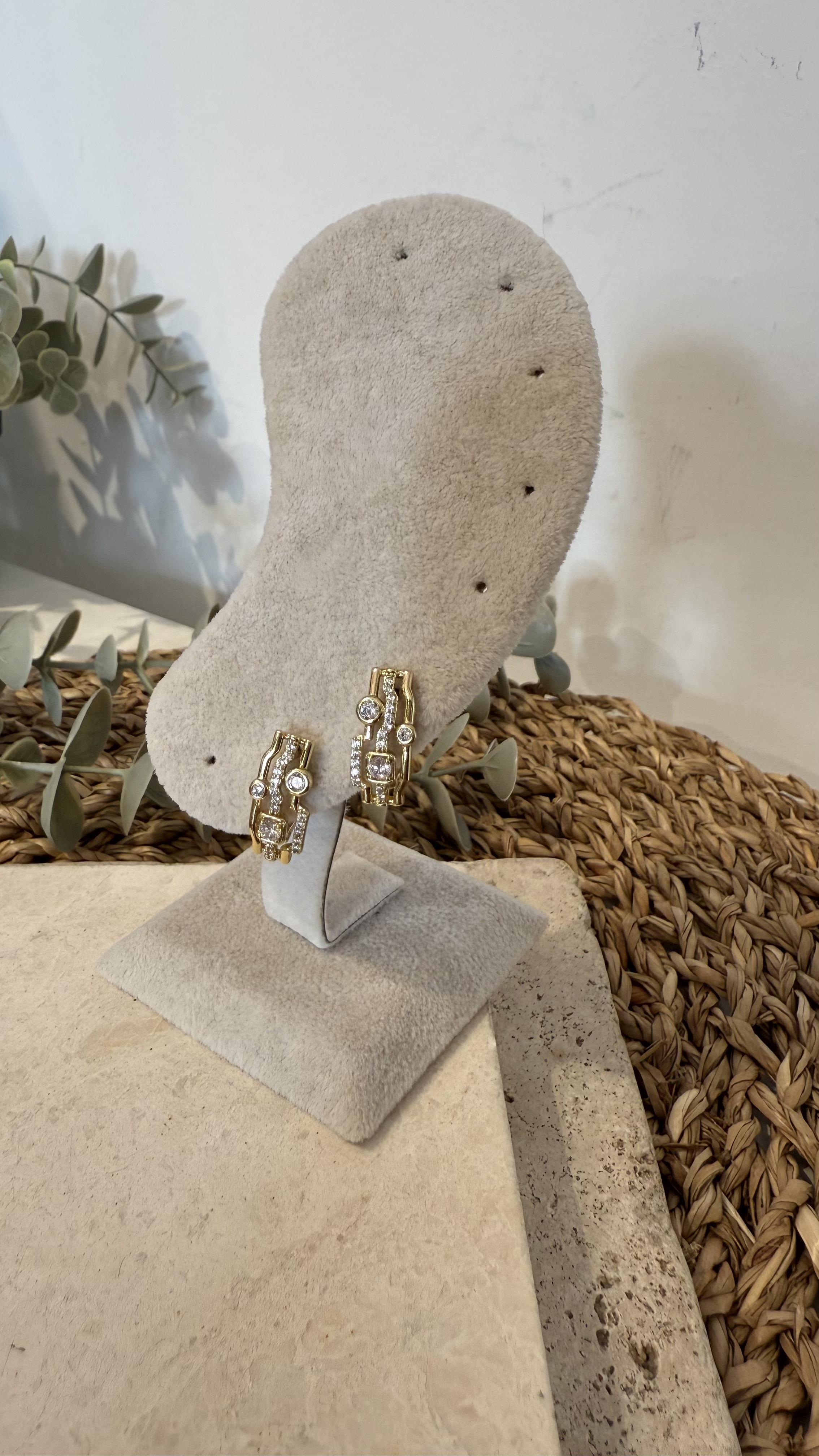 Xuping Özel Seri 14k Gold Renk Küpe