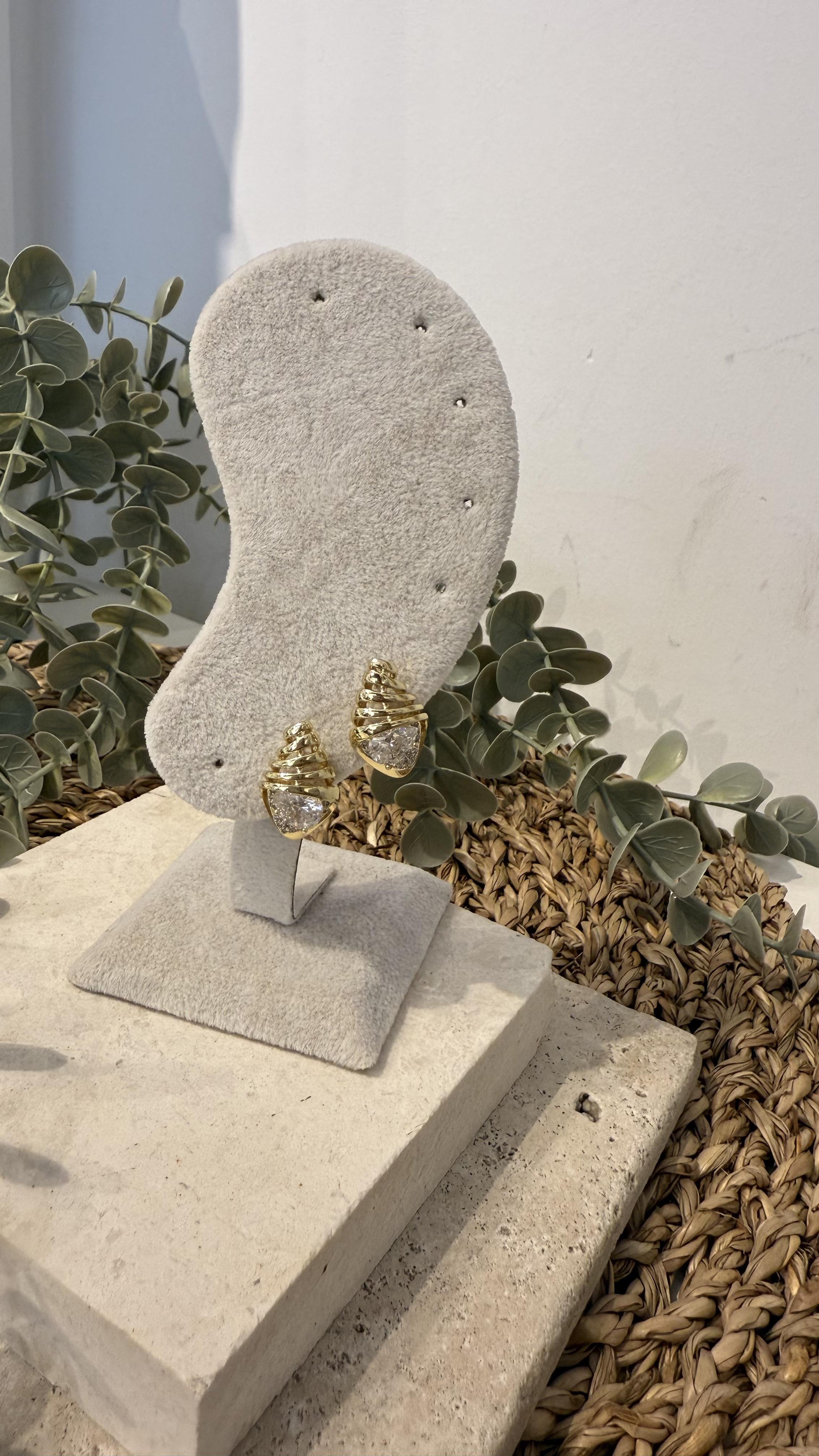Xuping Özel Seri 14k Gold Renk Küpe