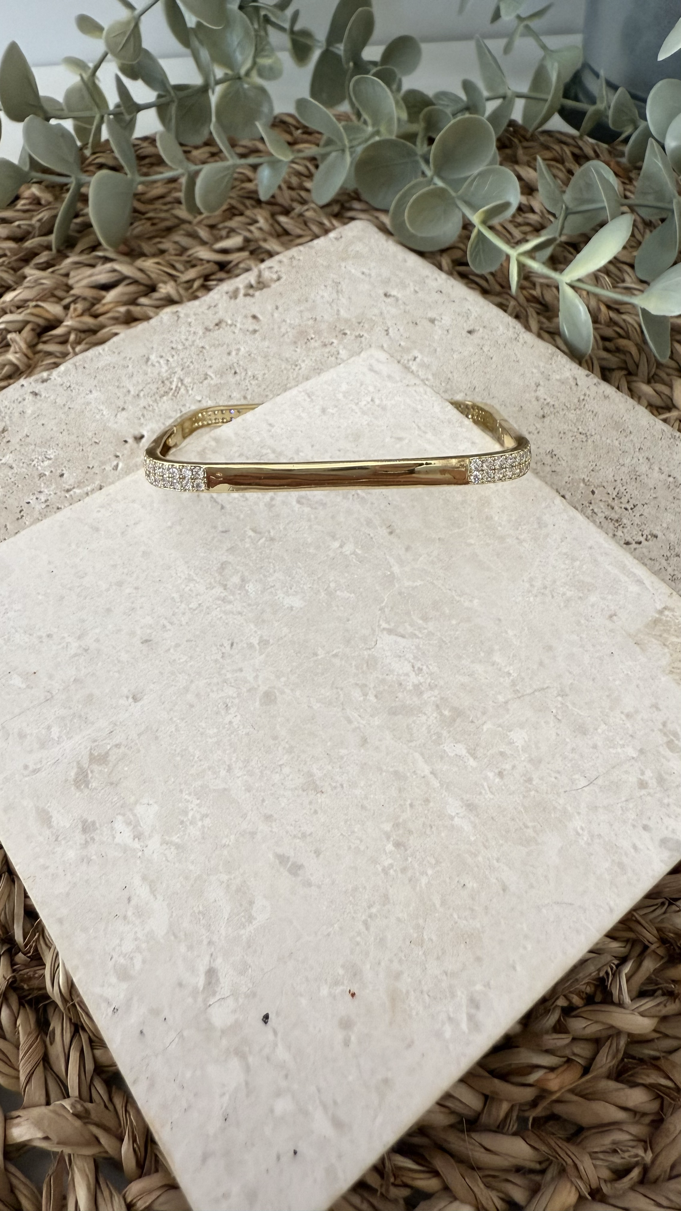 Xuping Özel Seri Gold Renk Kelepçe