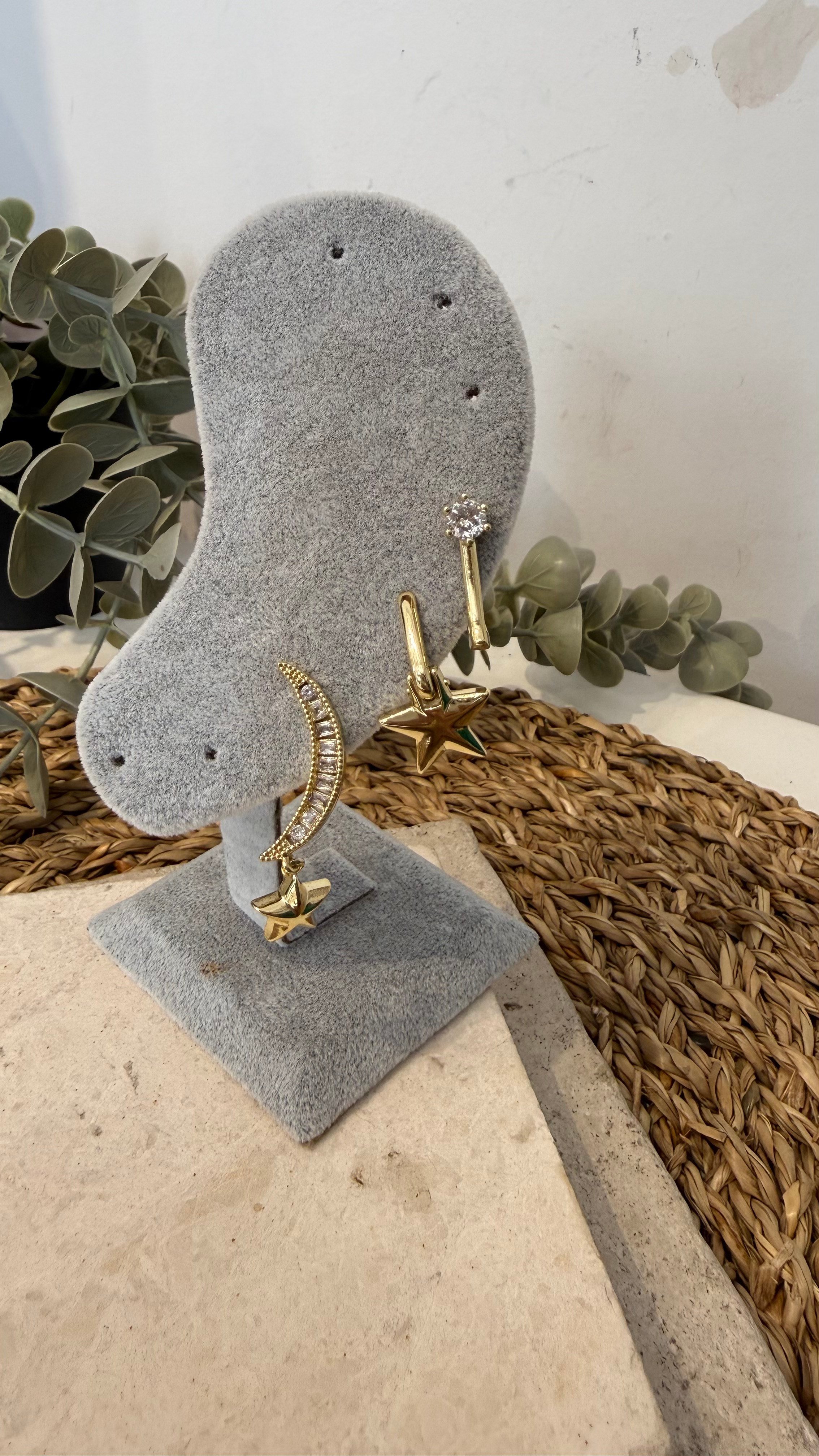 Zirkon Üçlü Gold Renk Küpe
