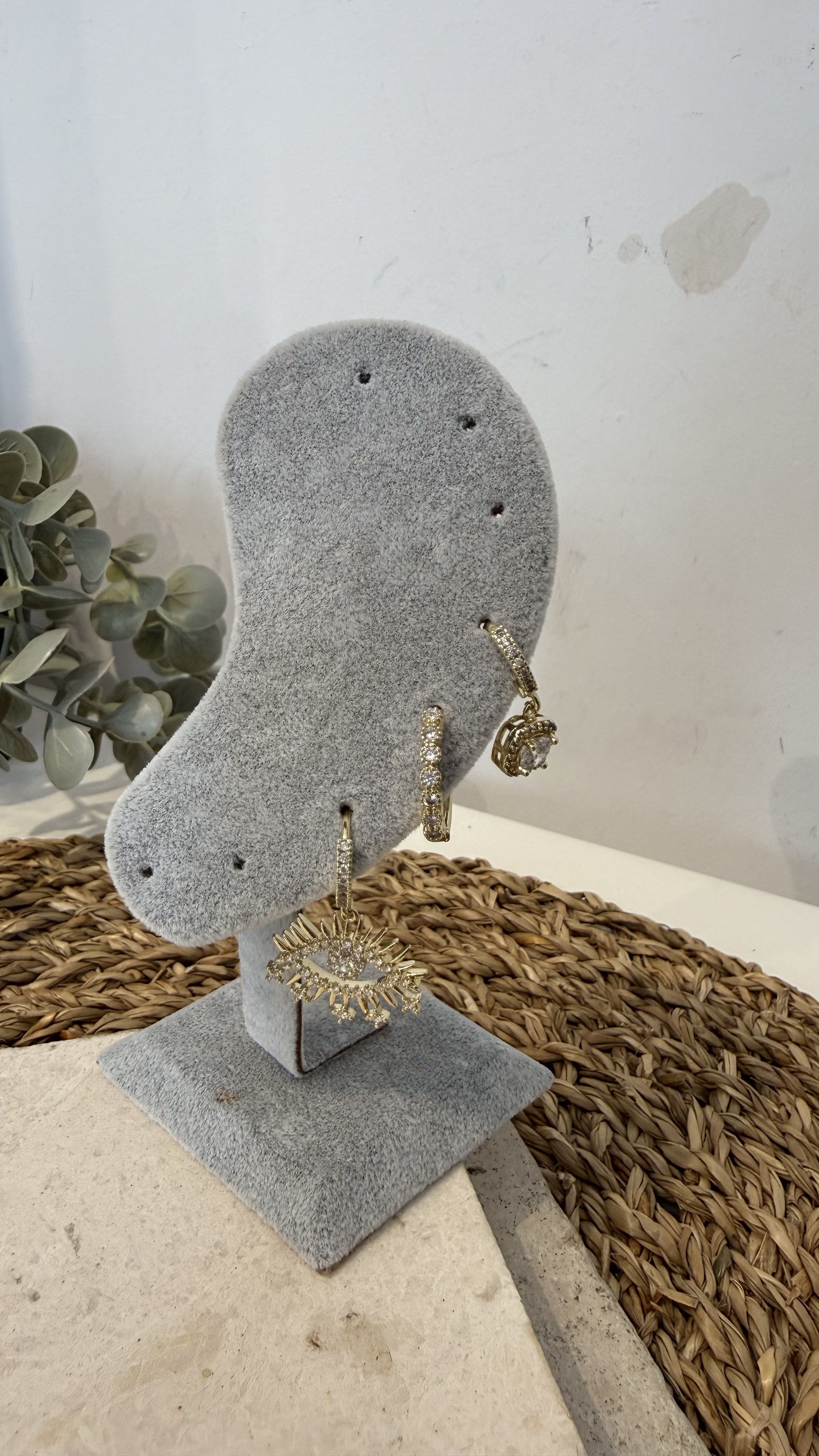 Zirkon Üçlü Gold Renk Küpe
