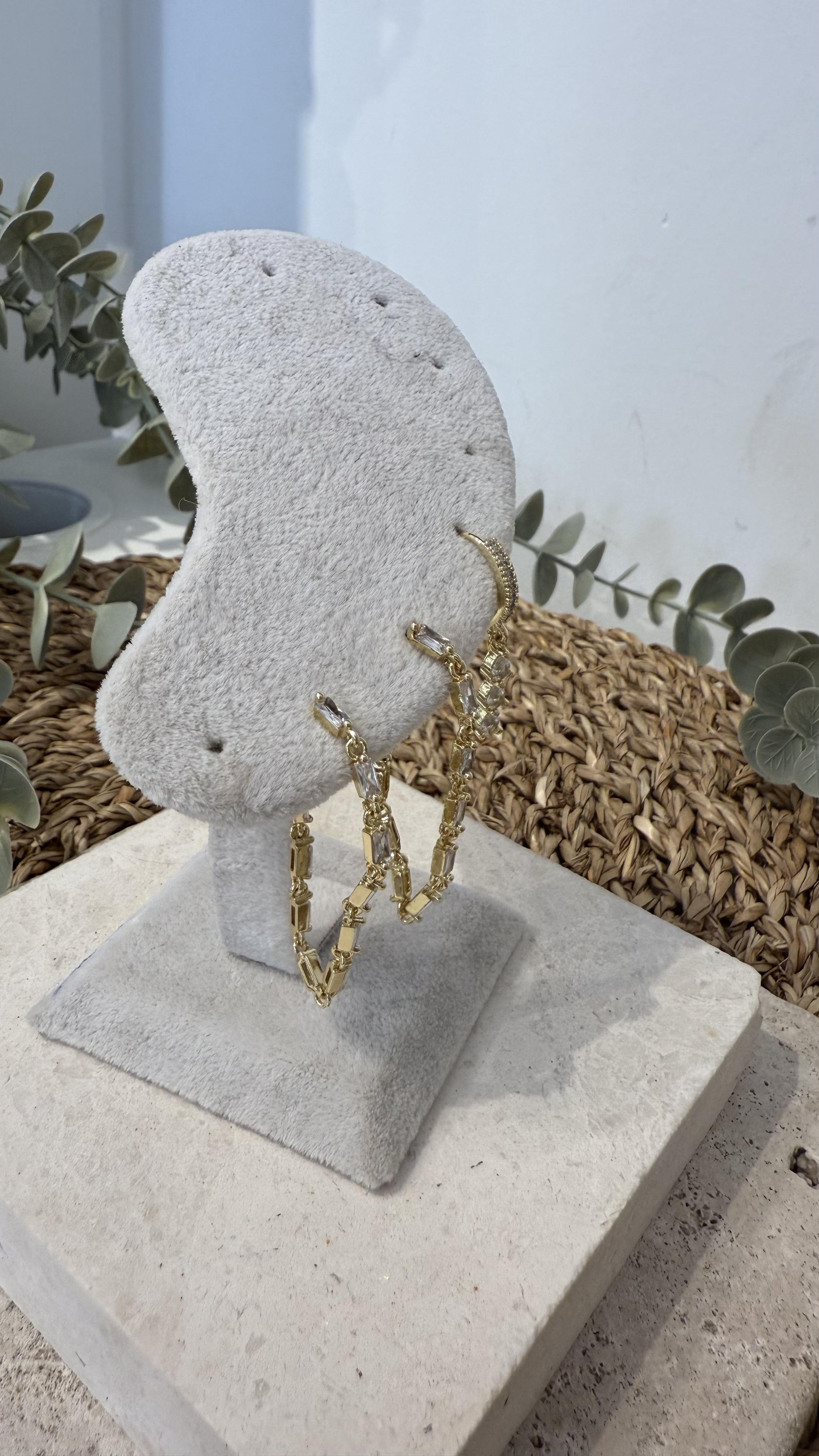 Zirkon Üçlü Gold Renk Küpe