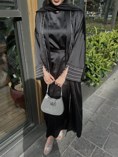 Taş Detaylı Nervürlü Abaya