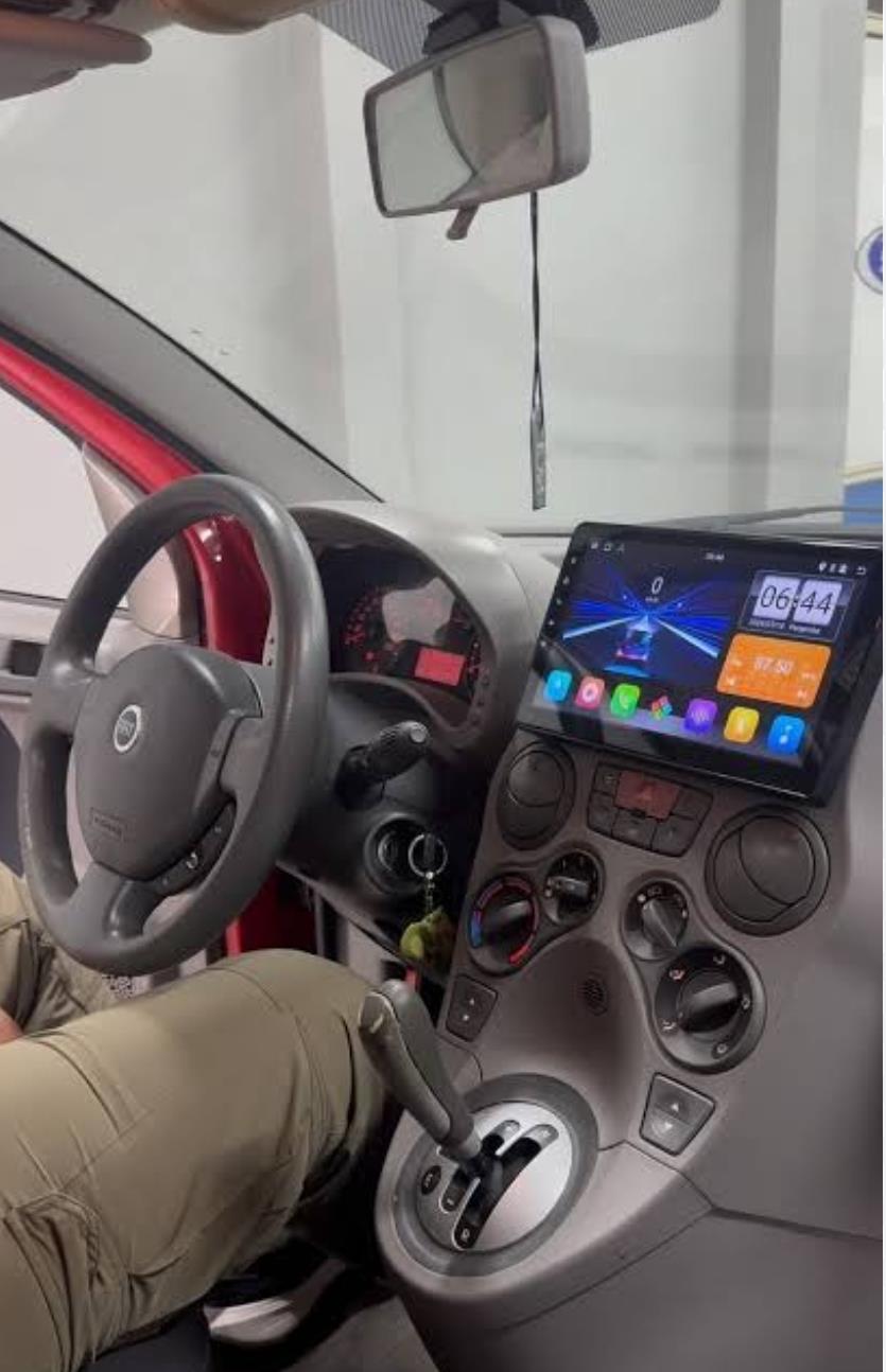 Fiat Panda Android 13 Multimedya Sistemi (4 Gb Ram 64 Gb Hafıza )