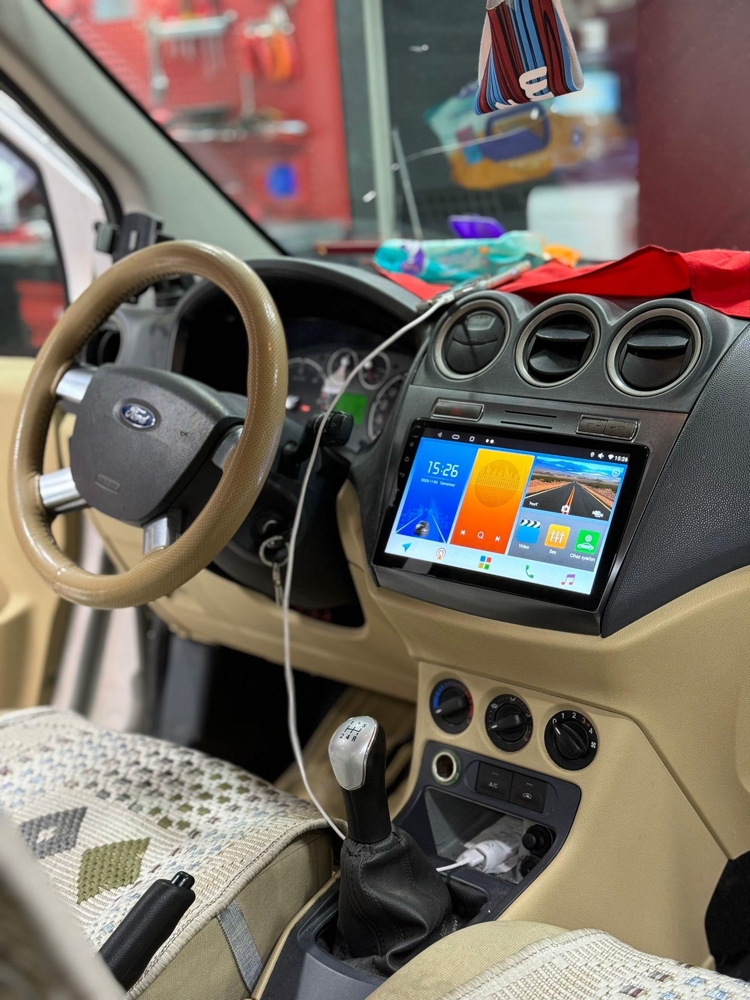 Ford Connect Android 13 Multimedya Sistemi 2010-2013 MODEL Sistemi (Ultra HD Geri görüş Kameralı)