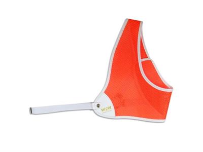 Wiawis Finno Göğüslük