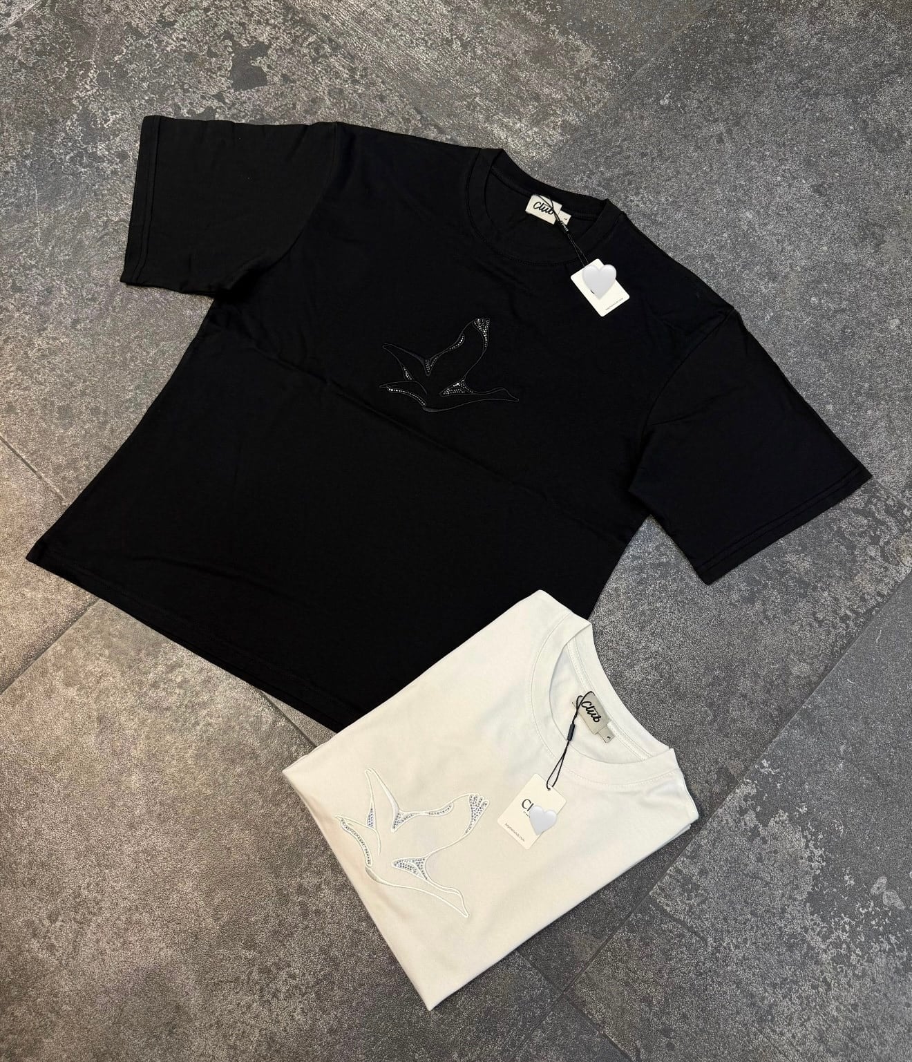 BClub Kuş Nakışlı Taş Detaylı Tshirt