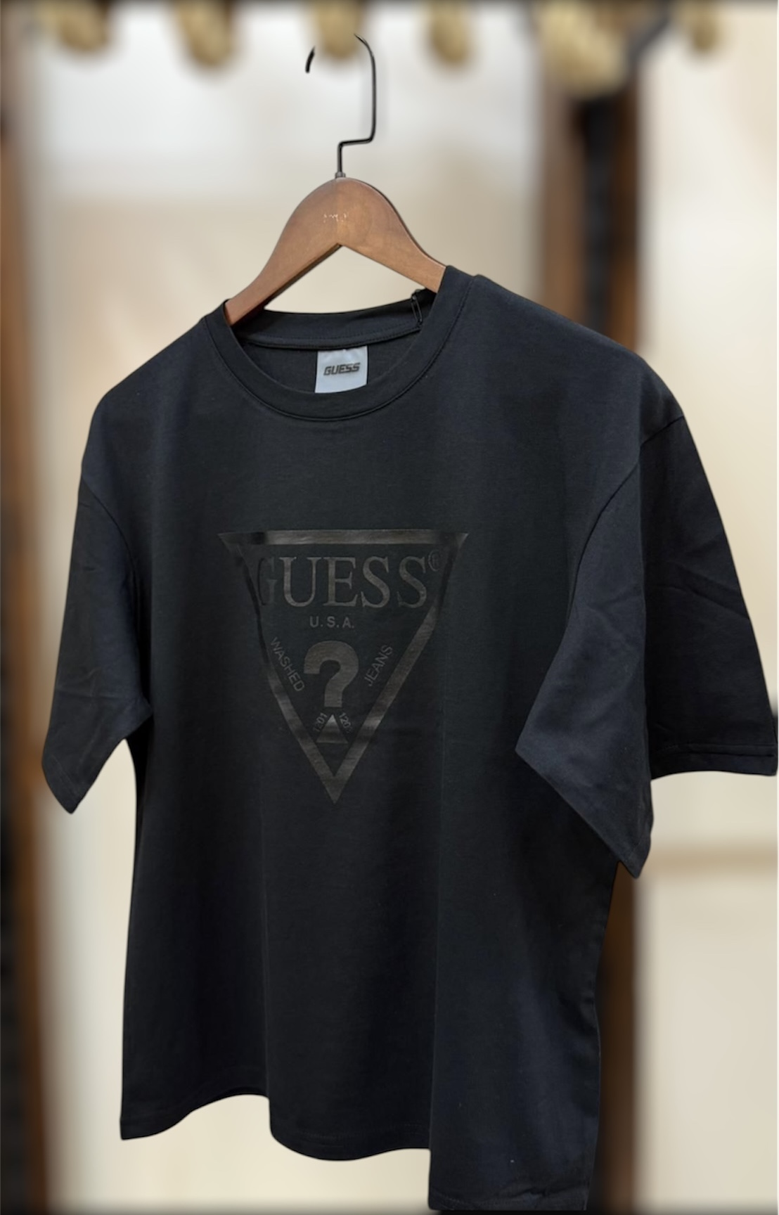 Gue Siyah Baskı Detaylı Tshirt