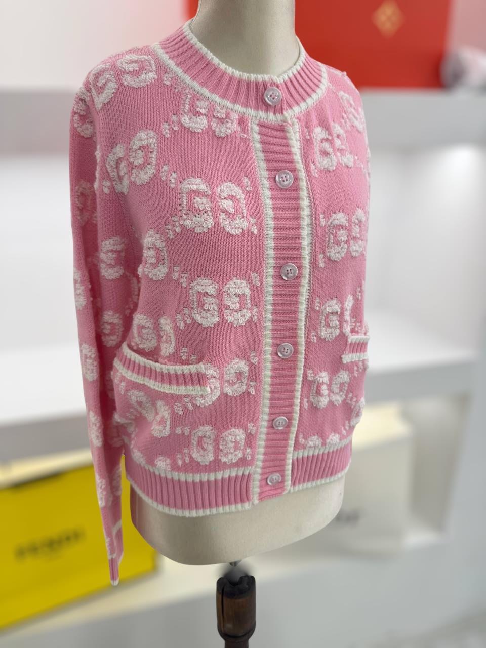 PREMİUM PEMBE HIRKA