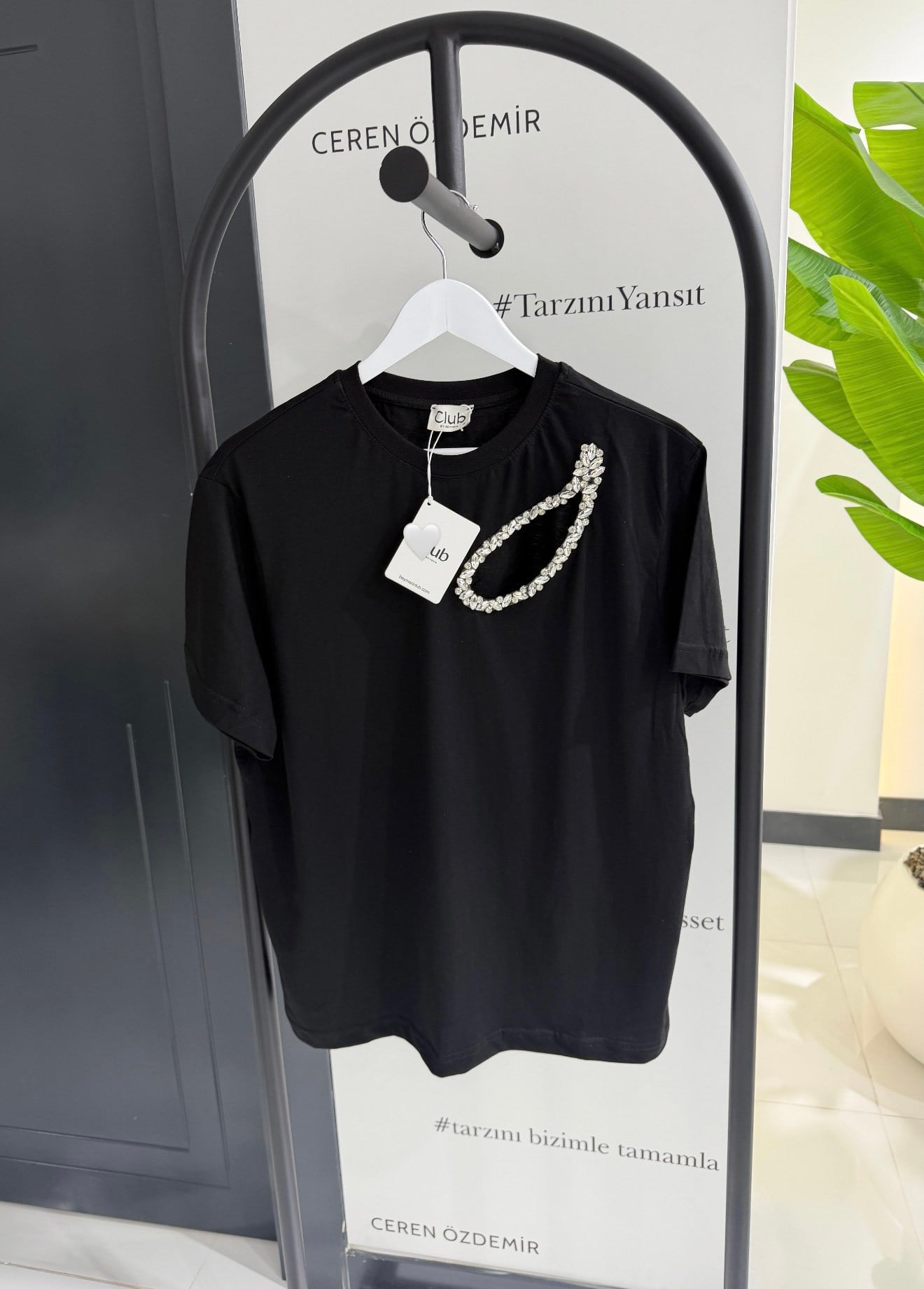 BClub Damla Taşlı Siyah Tshirt