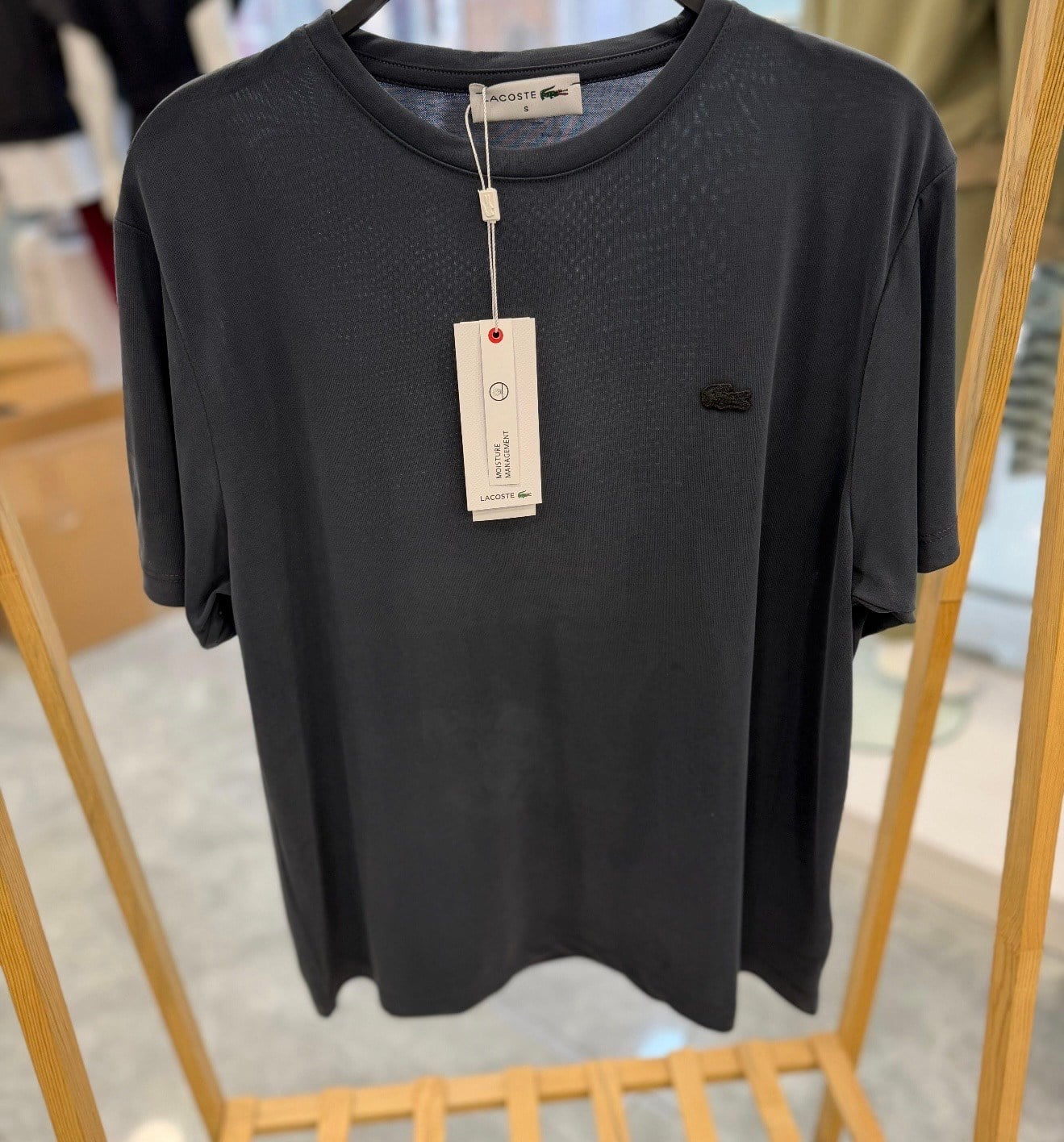 Lac Koyu Gri Tshirt