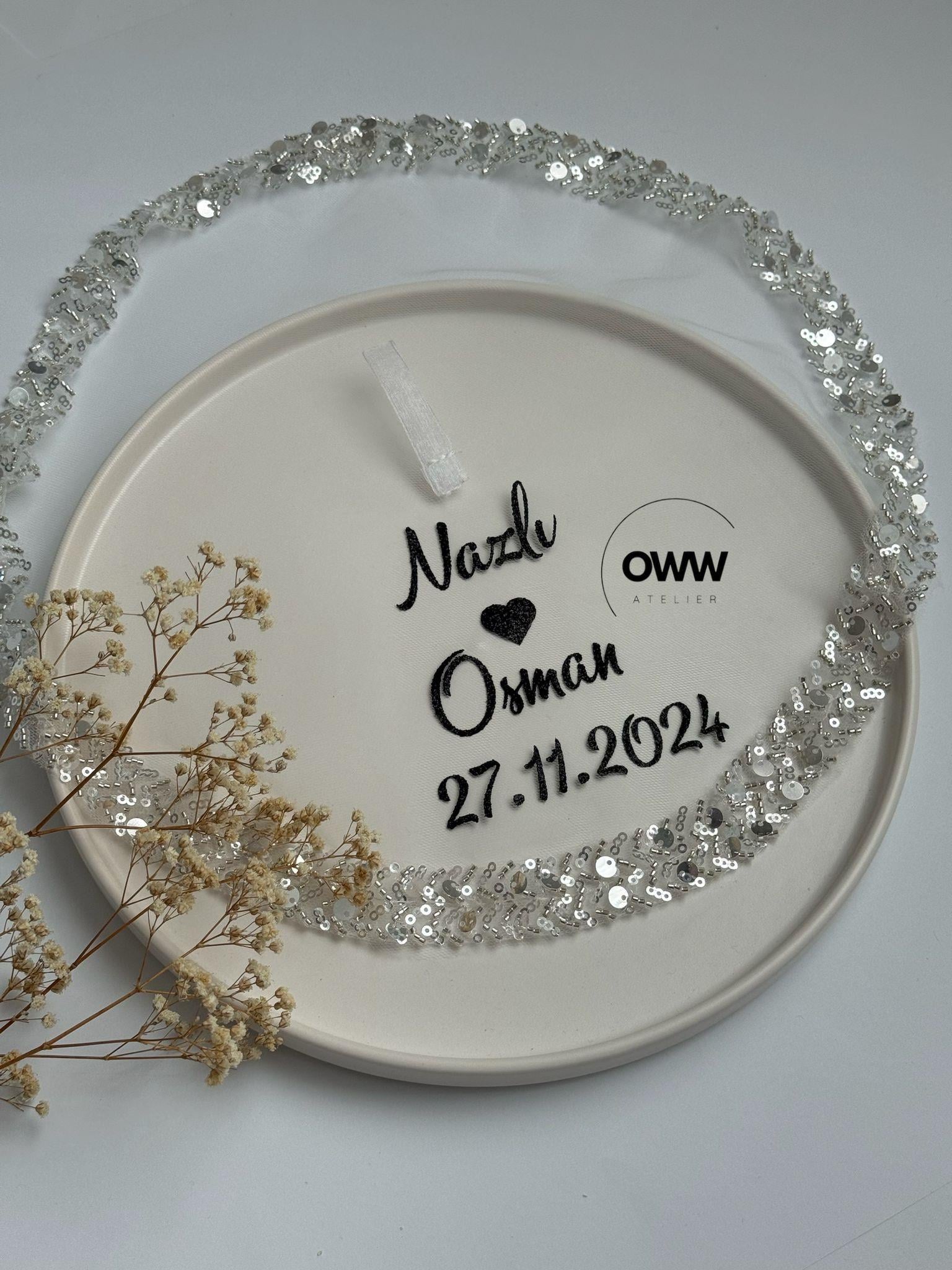 İsimli Mendil Boncuklu Simli Siyah Baskı (Beyaz)