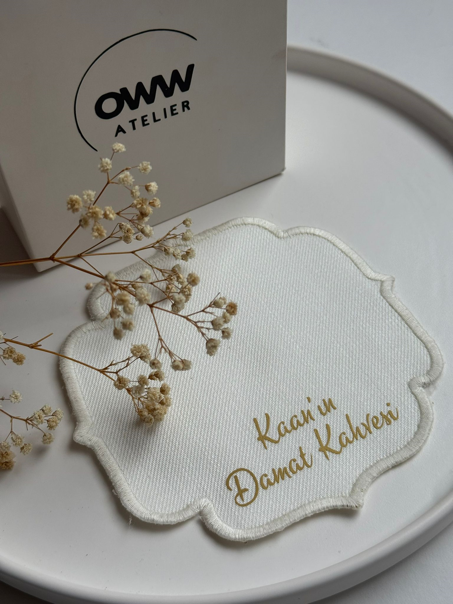 İsimli Damat Fincanı Mendili (Beyaz Kenarlı-Gold Baskı)