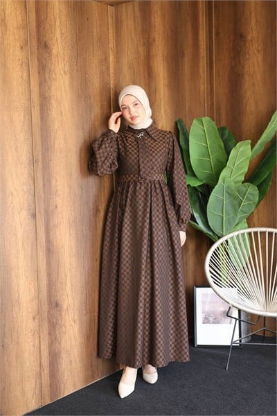 7186 Kareli Kravat Elbise - taba