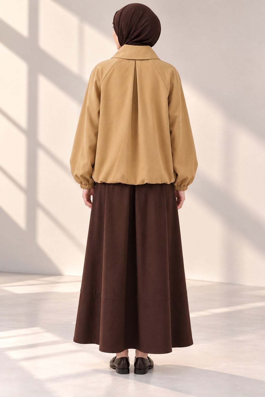 Astarlı Çiçek Nakışlı Tesettür Ceket Camel OTW9316