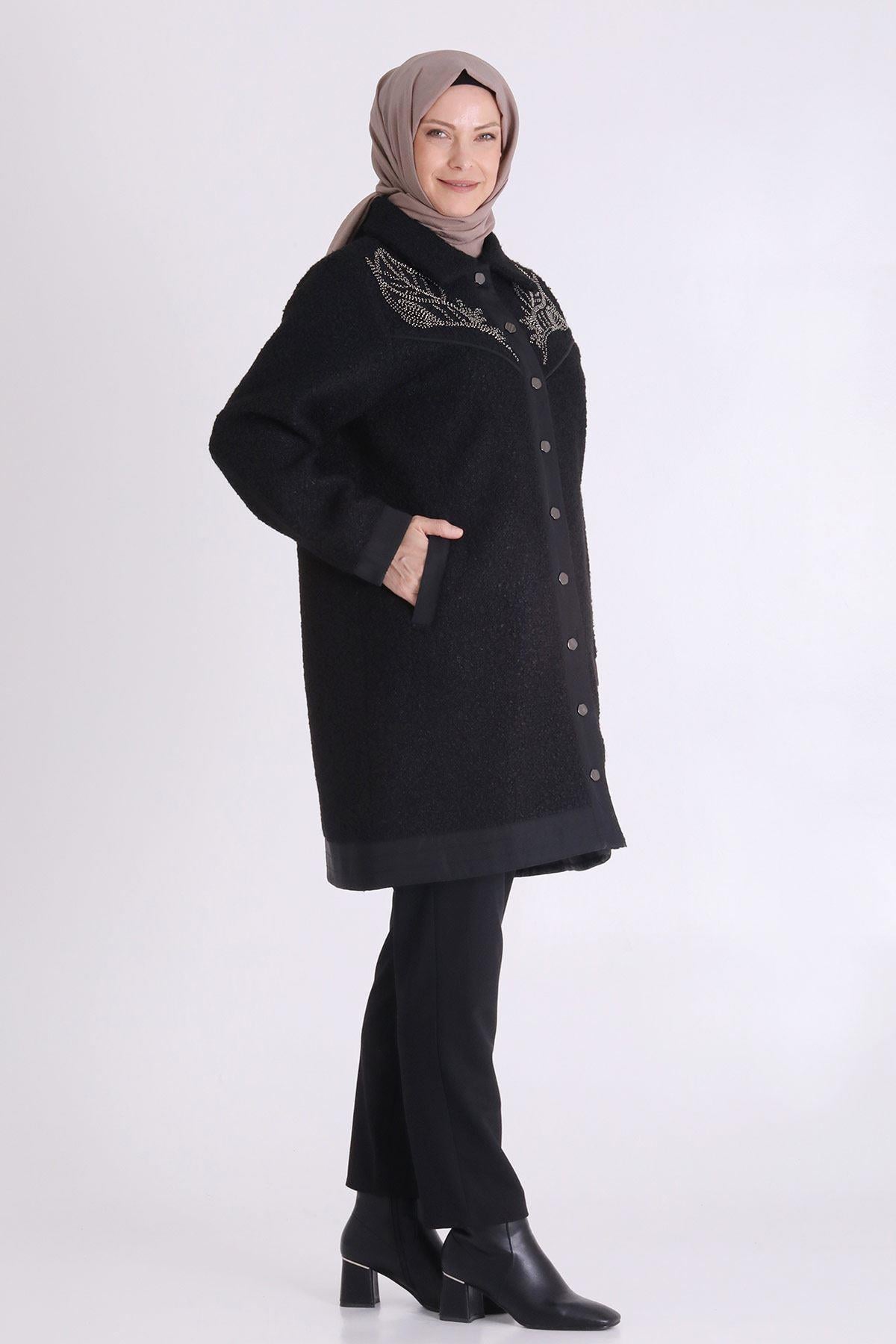 Behrem Büyük Beden Fermuarlı Cepli Siyah Tesettür Kap Siyah OTW25138