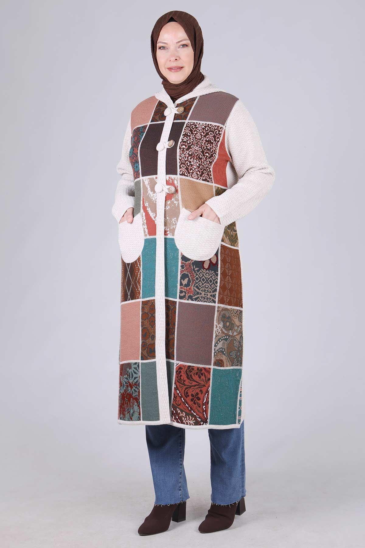 Behrem Büyük Beden Patchwork Triko Kap Krem OTW9314