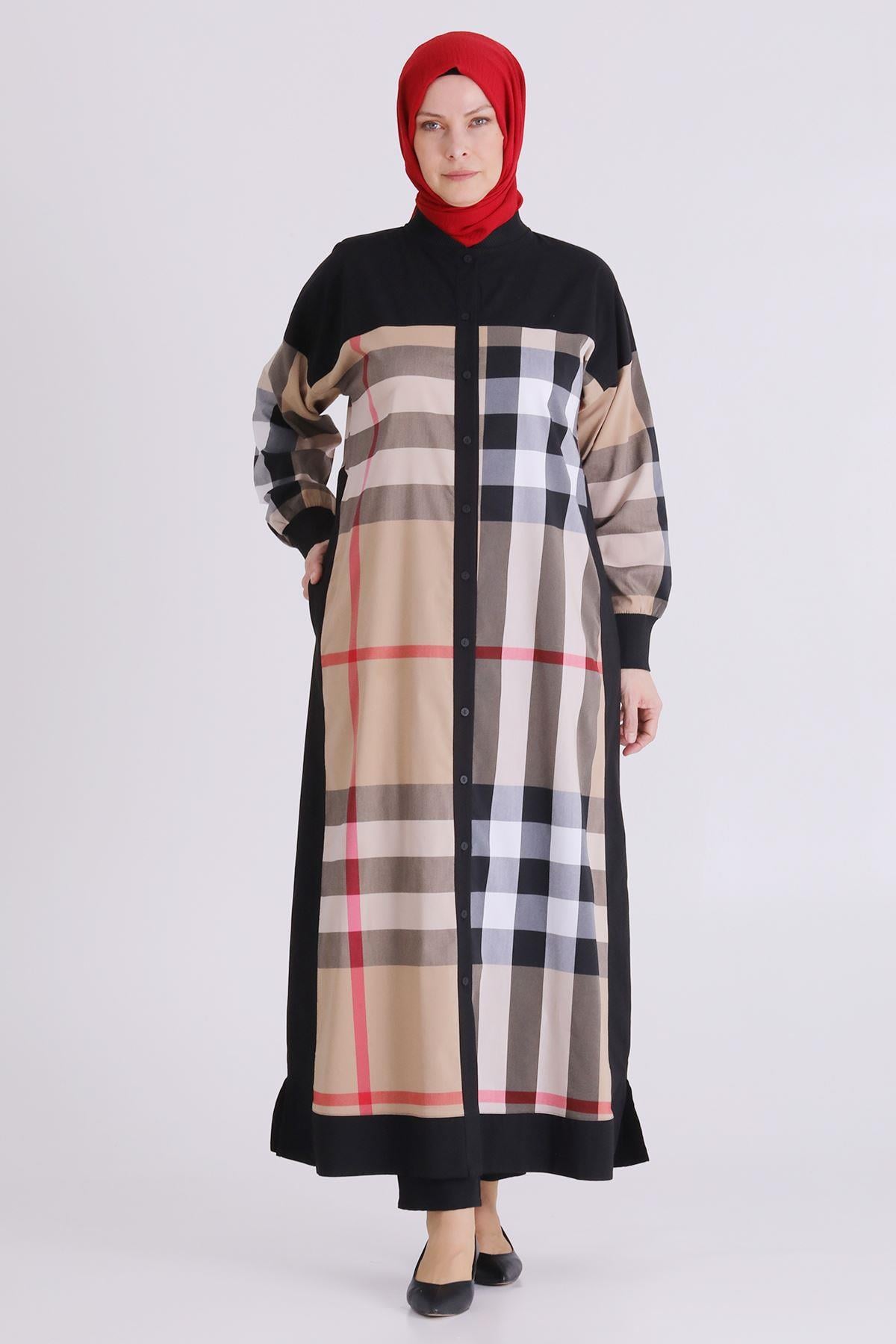 Behrem Büyük Beden Tesettür Ekoseli Düğmeli Ferace Bej OTW2826