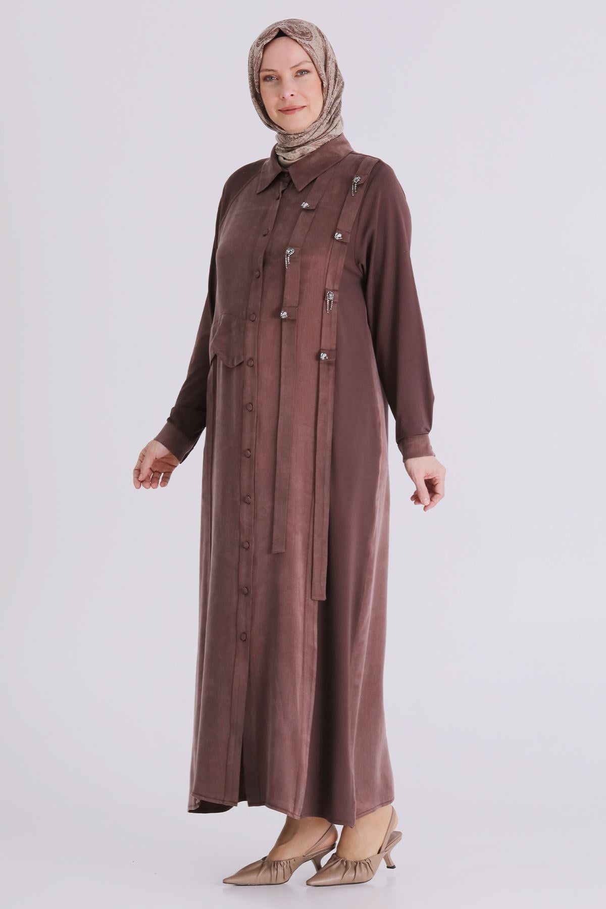 Behrem Büyük Beden Tesettür Taşlı Ferace Kahve OTW28080