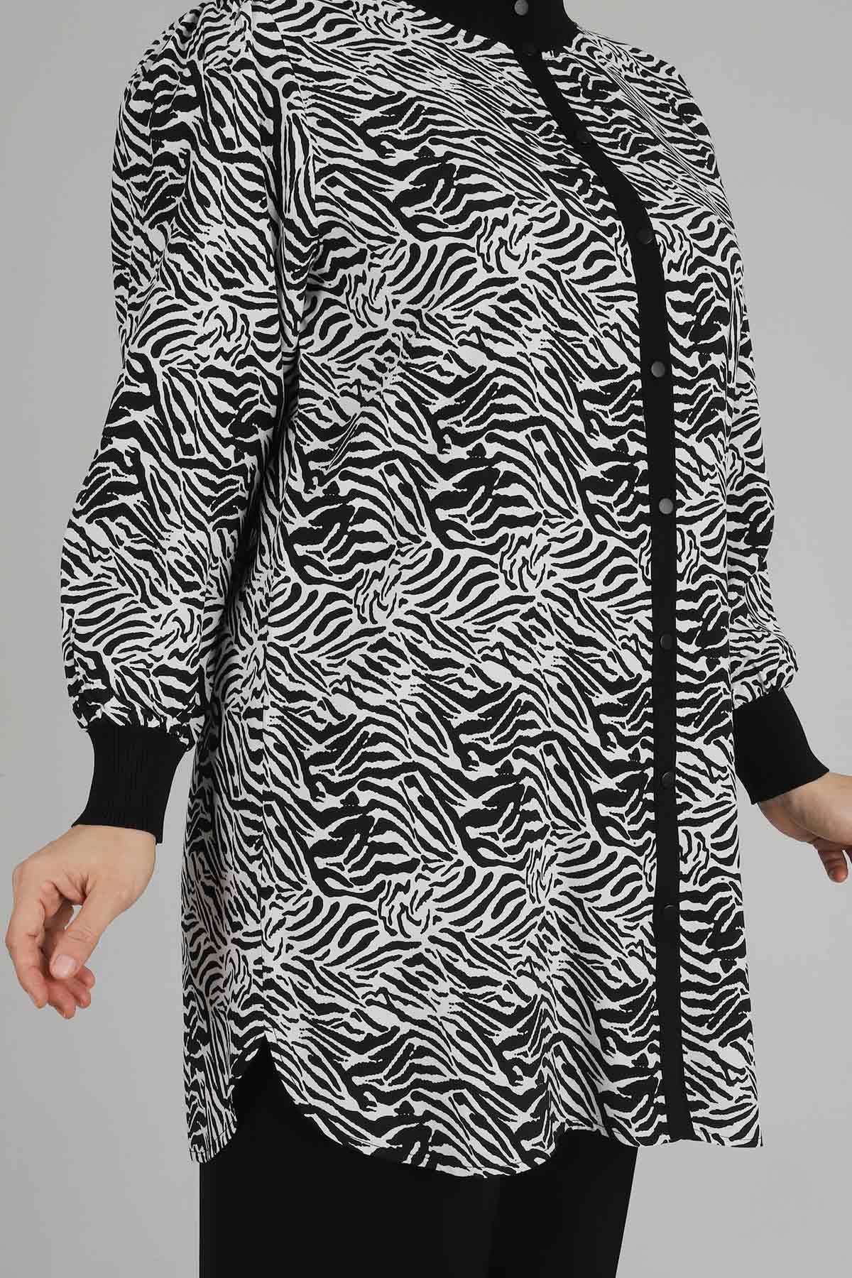 Behrem Büyük Beden Zebra Desenli Takım Siyah OTW35096