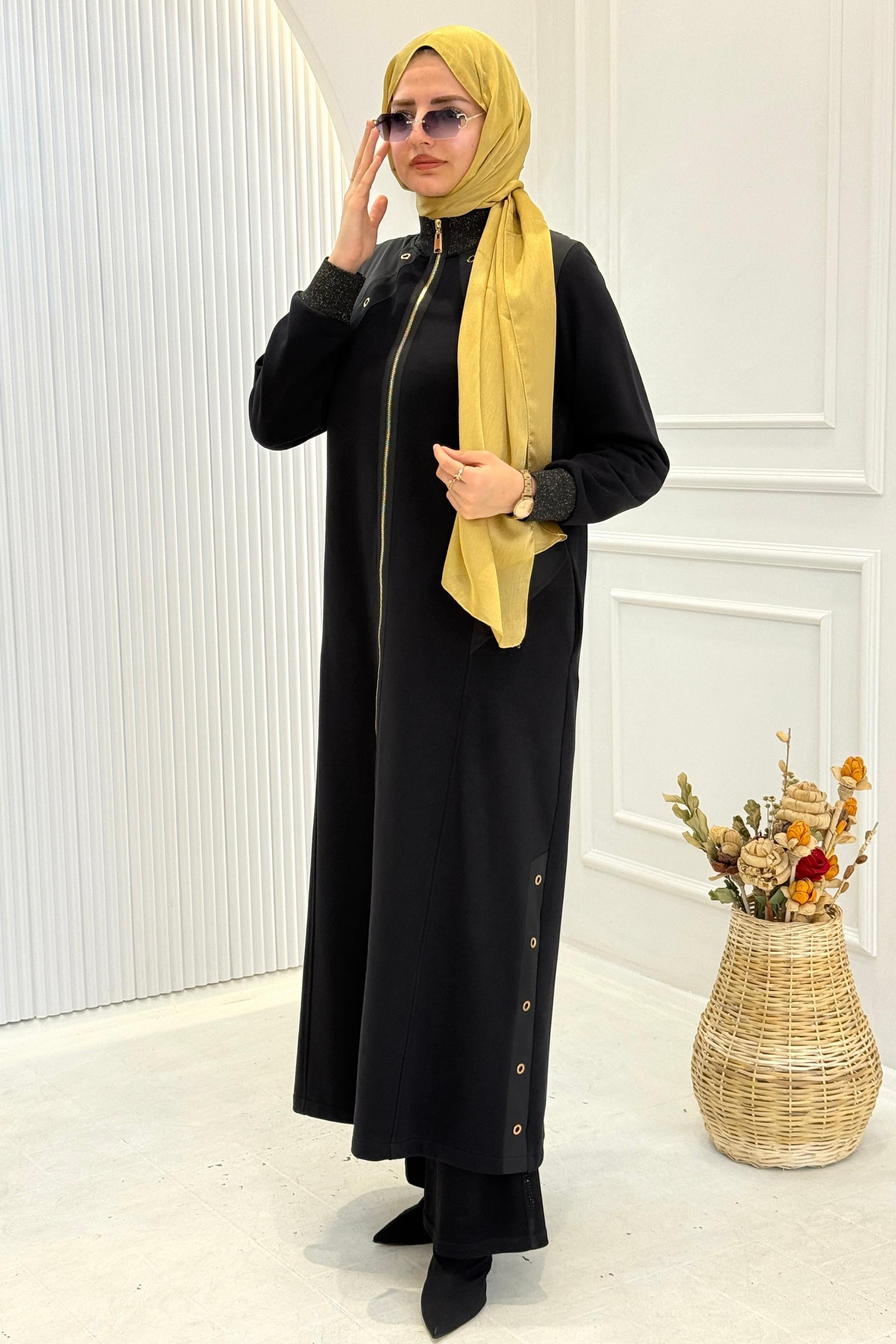 Behrem Fermuarlı Sim Detaylı Büyük Beden Üç İplik Tesettür Ferace Siyah OTW2822